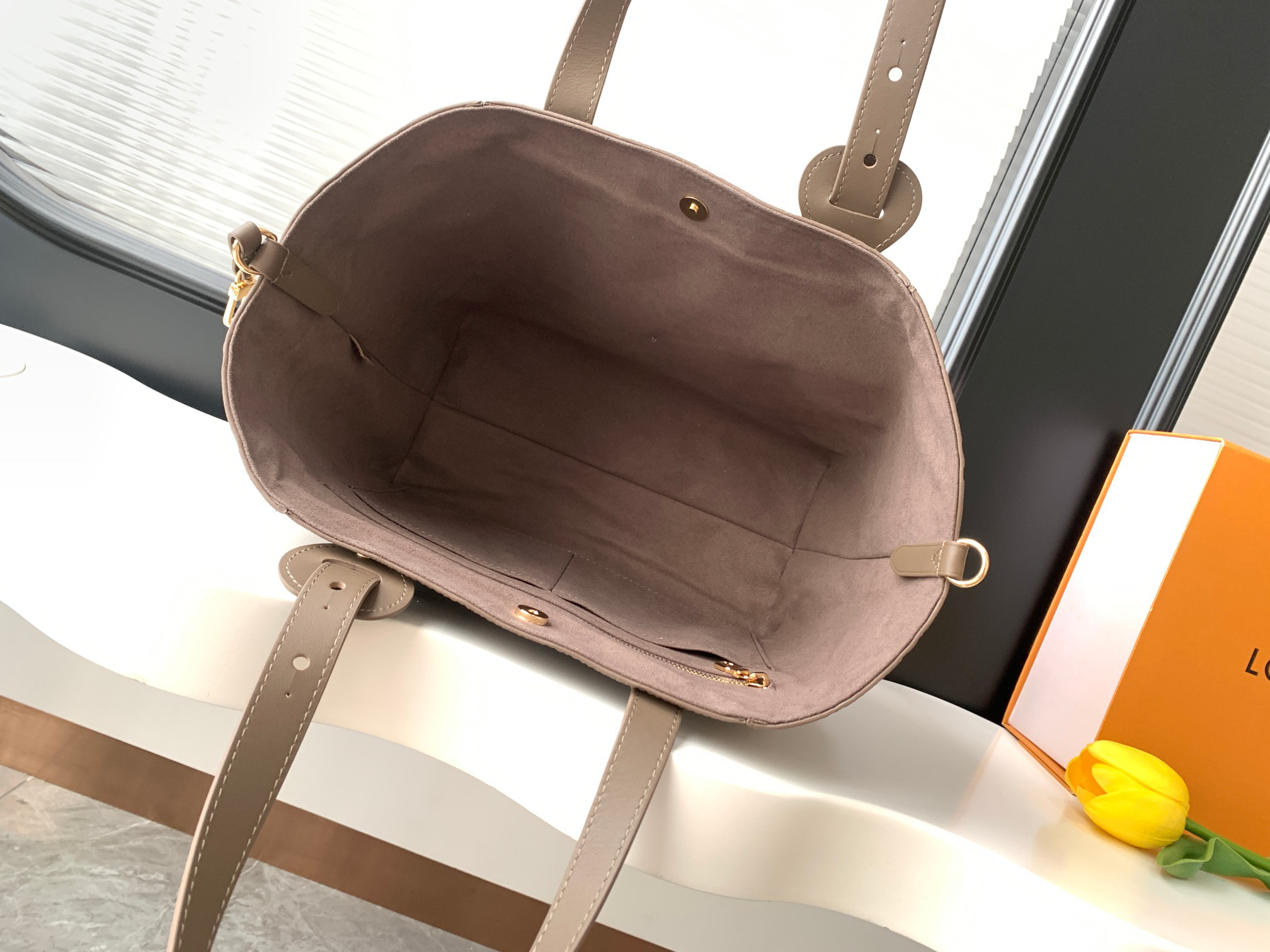 Louis Vuitton All In One Small Hobo Tote Bag M25890 - Image 7