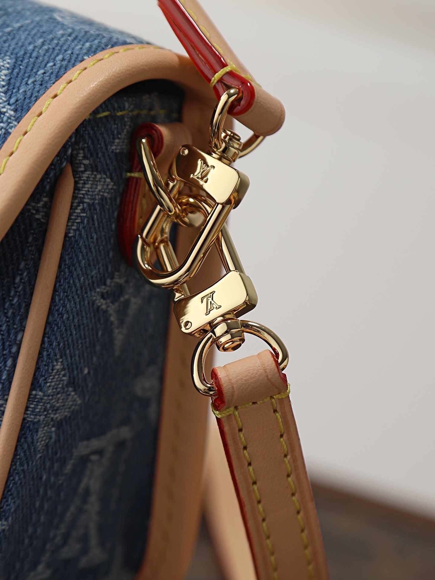 Saint Laurent Nano Diane Mini Handbag in Blue Denim - Image 7