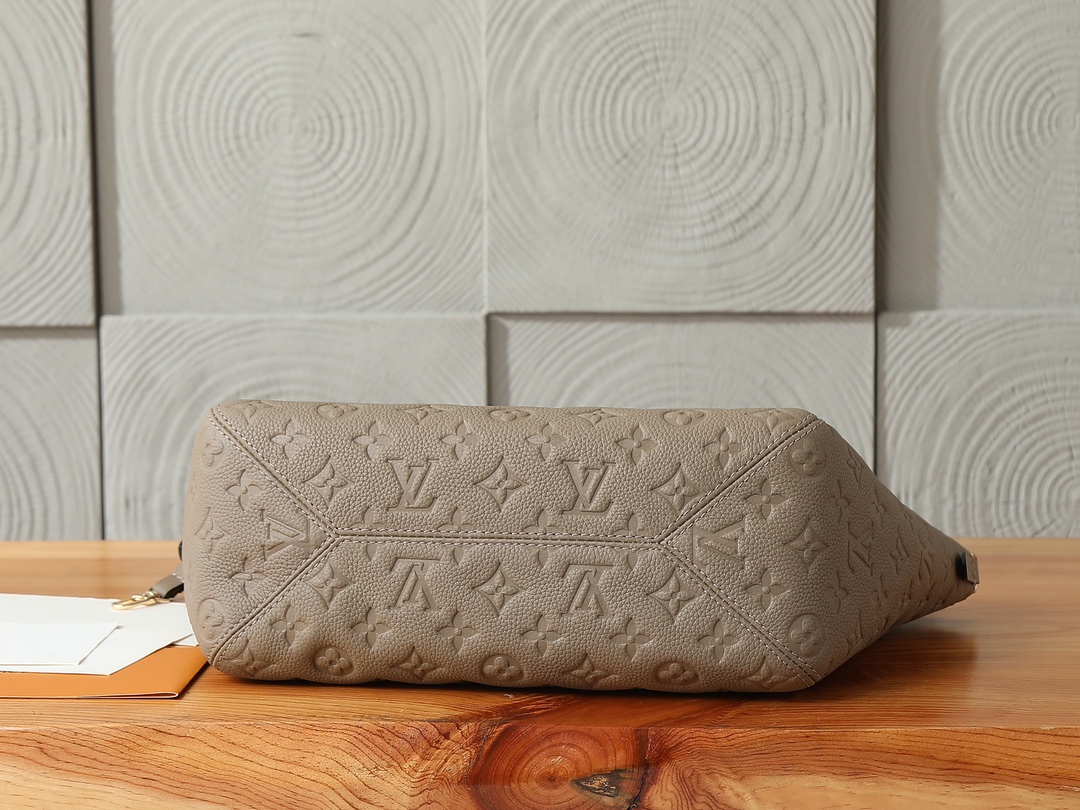Louis Vuitton All In One Small Handbag - Image 7