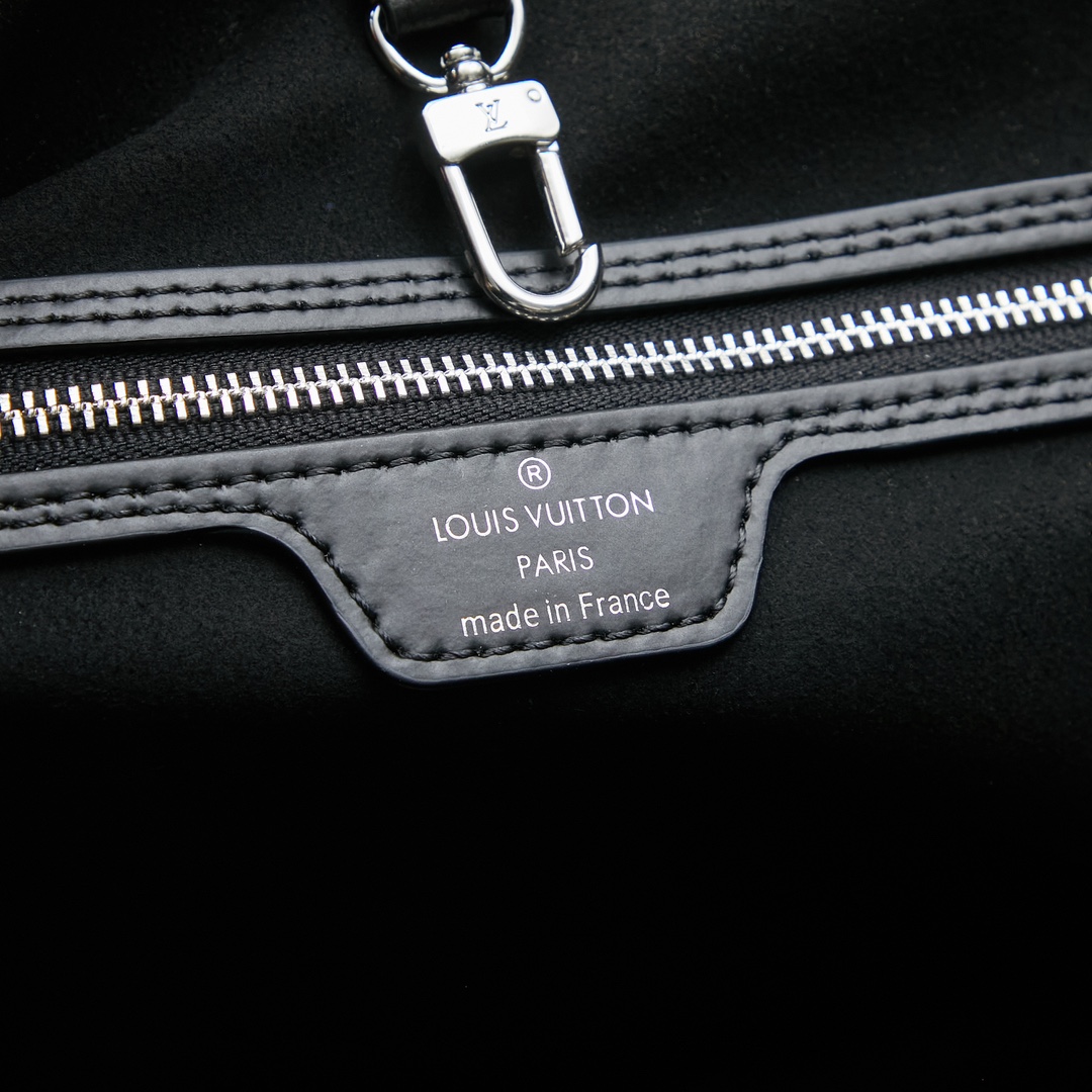 Louis Vuitton Neverfull MM Epi Leather Tote Bag Black - Image 7