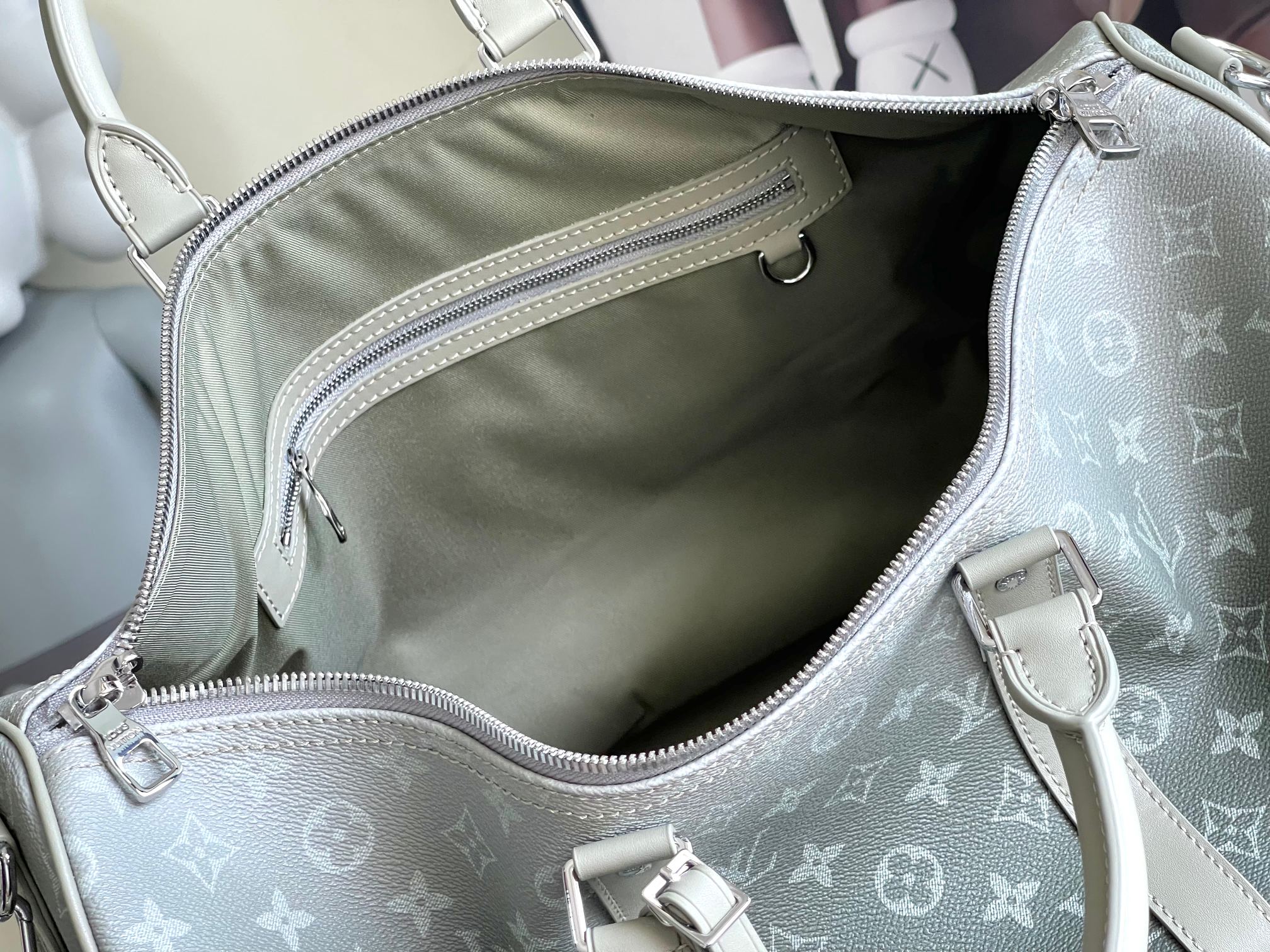 Louis Vuitton Keepall Bandouliere 45 Travel Bag - Image 7