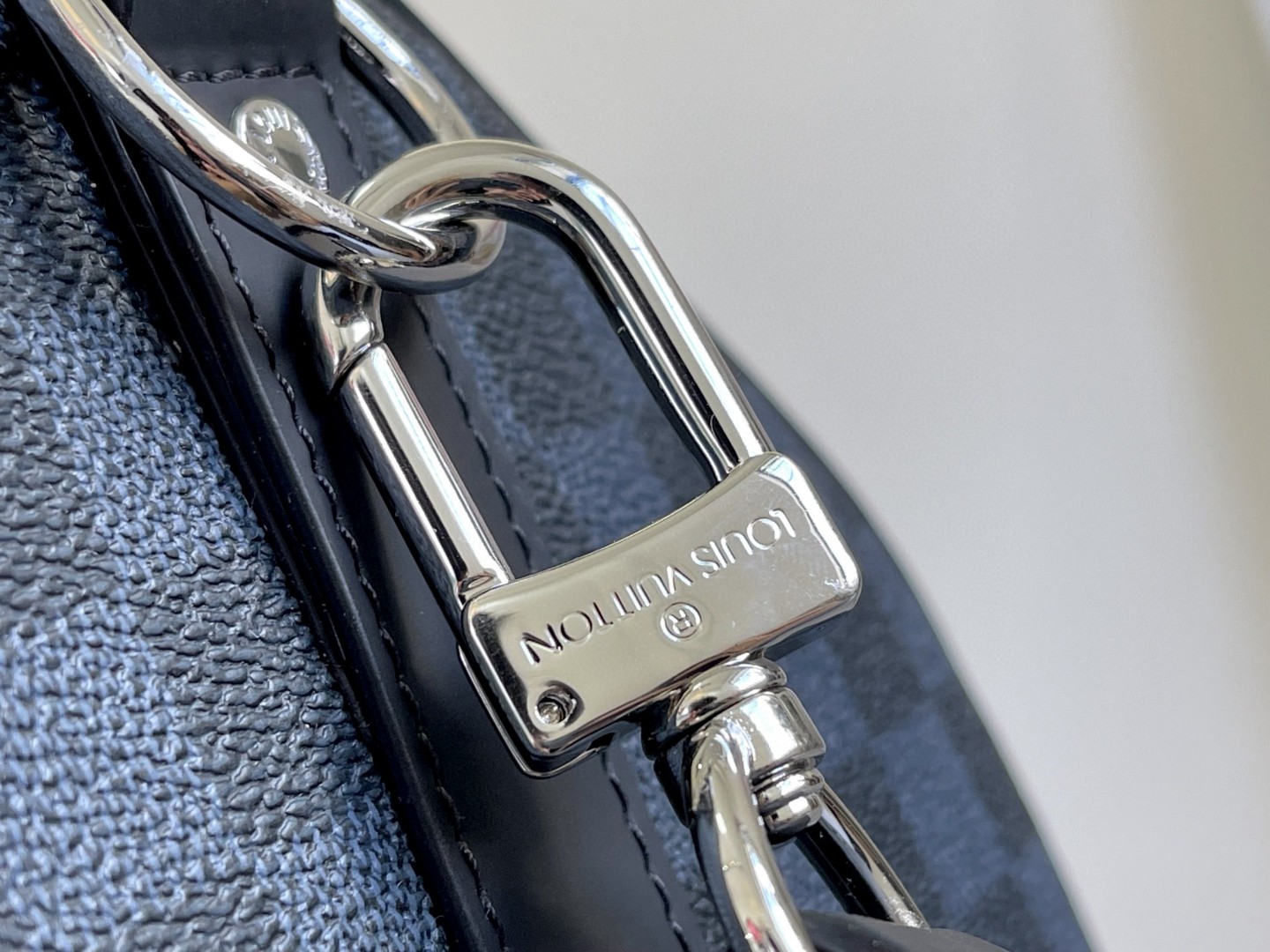 Louis Vuitton Keepall 45 Travel Bag Damier Cobalt - Image 7