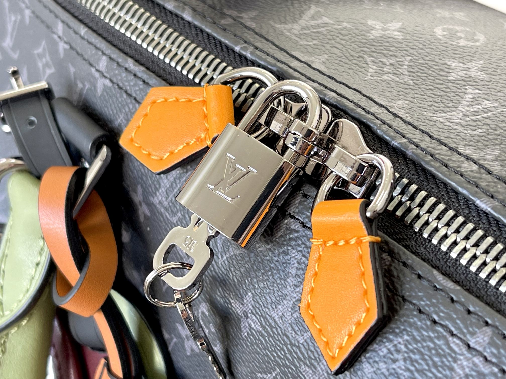 Keepall Bandouliere Patchwork Travel Bag - Image 7