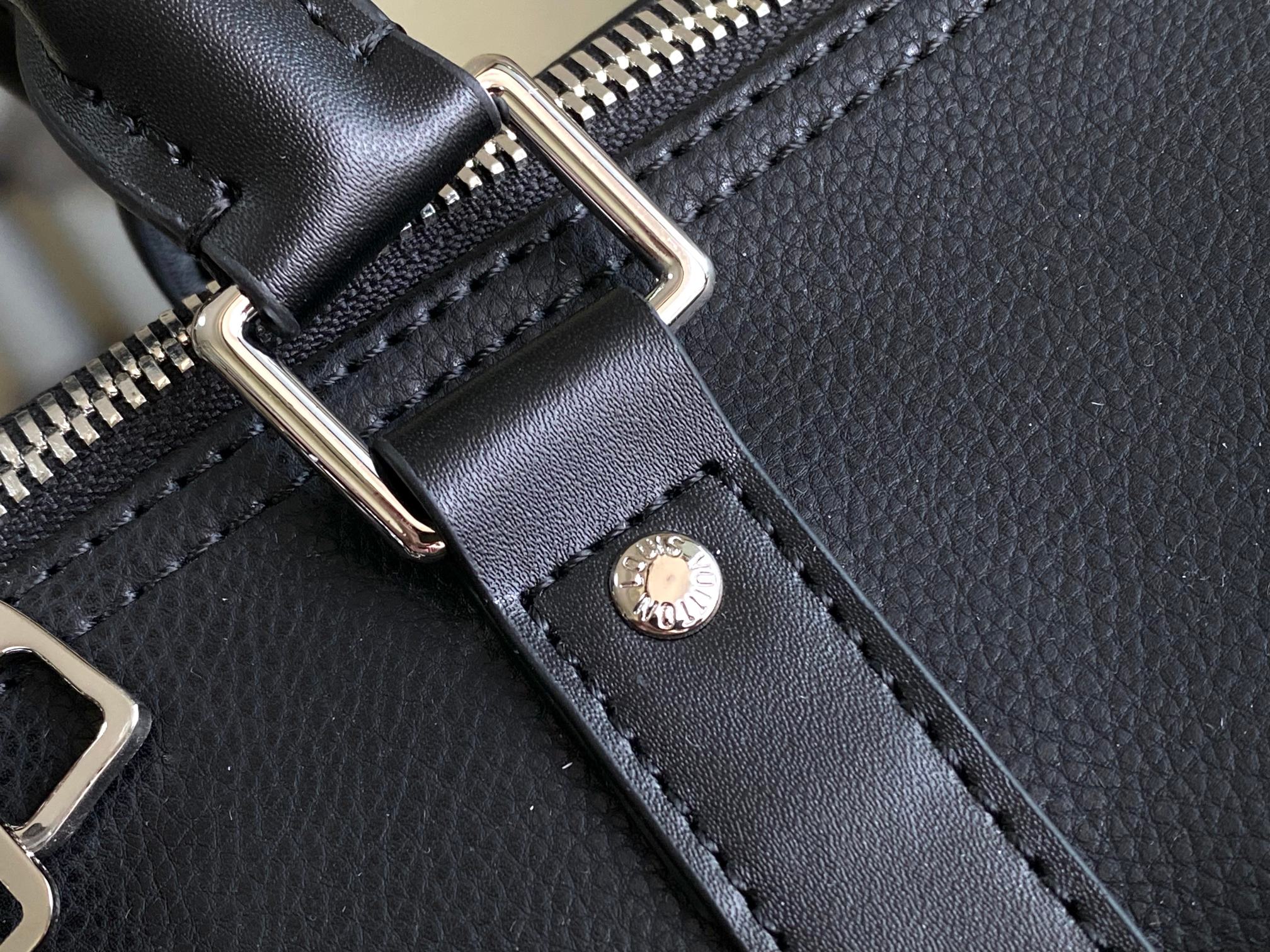 Louis Vuitton Keepall Bandouliere 50 Travel Bag - Image 7