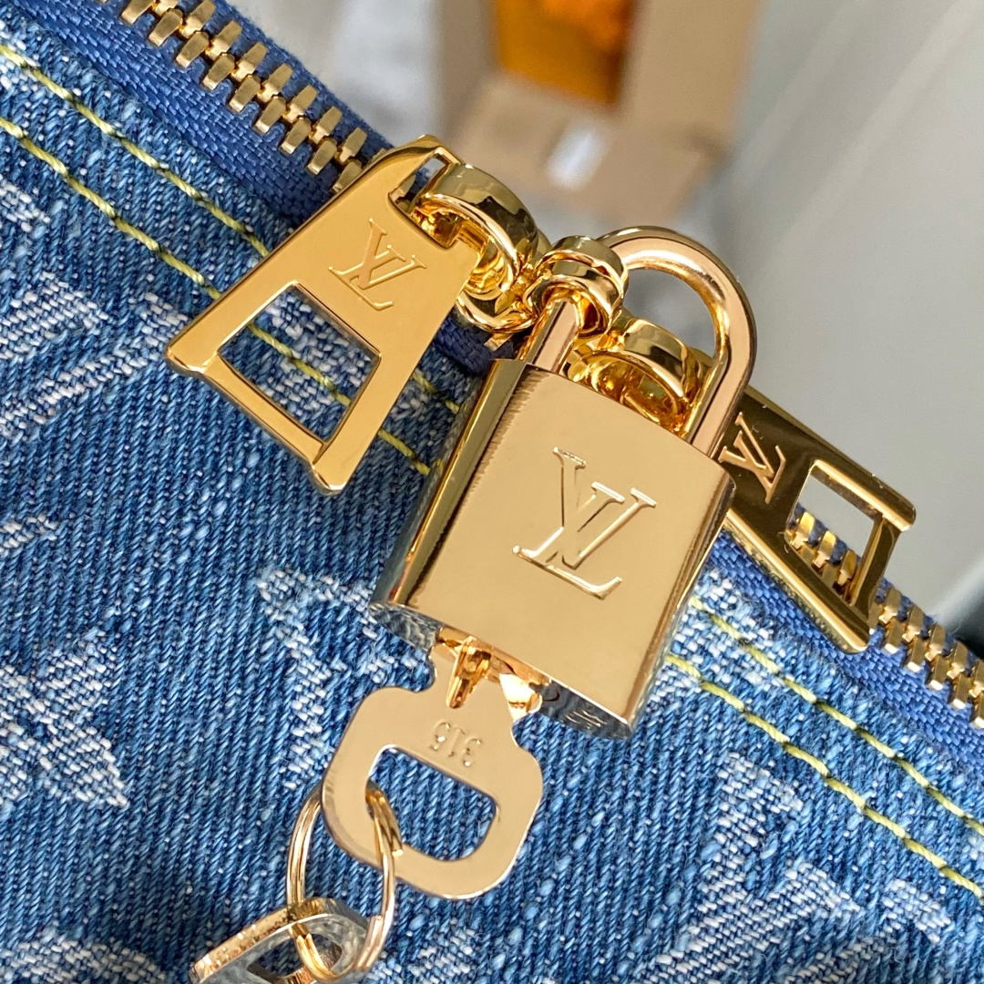 Louis Vuitton Speedy Soft 30 Denim Handbag - Image 7