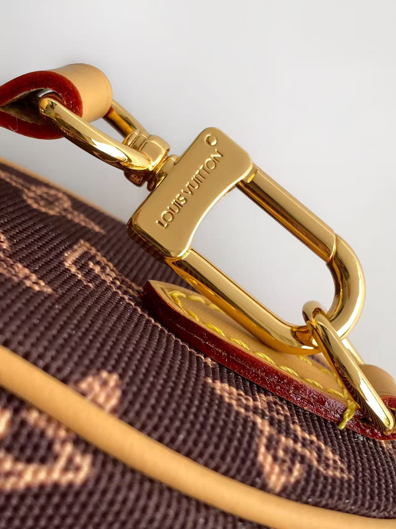 Louis Vuitton Nano Speedy Monogram Canvas Handbag - Image 7