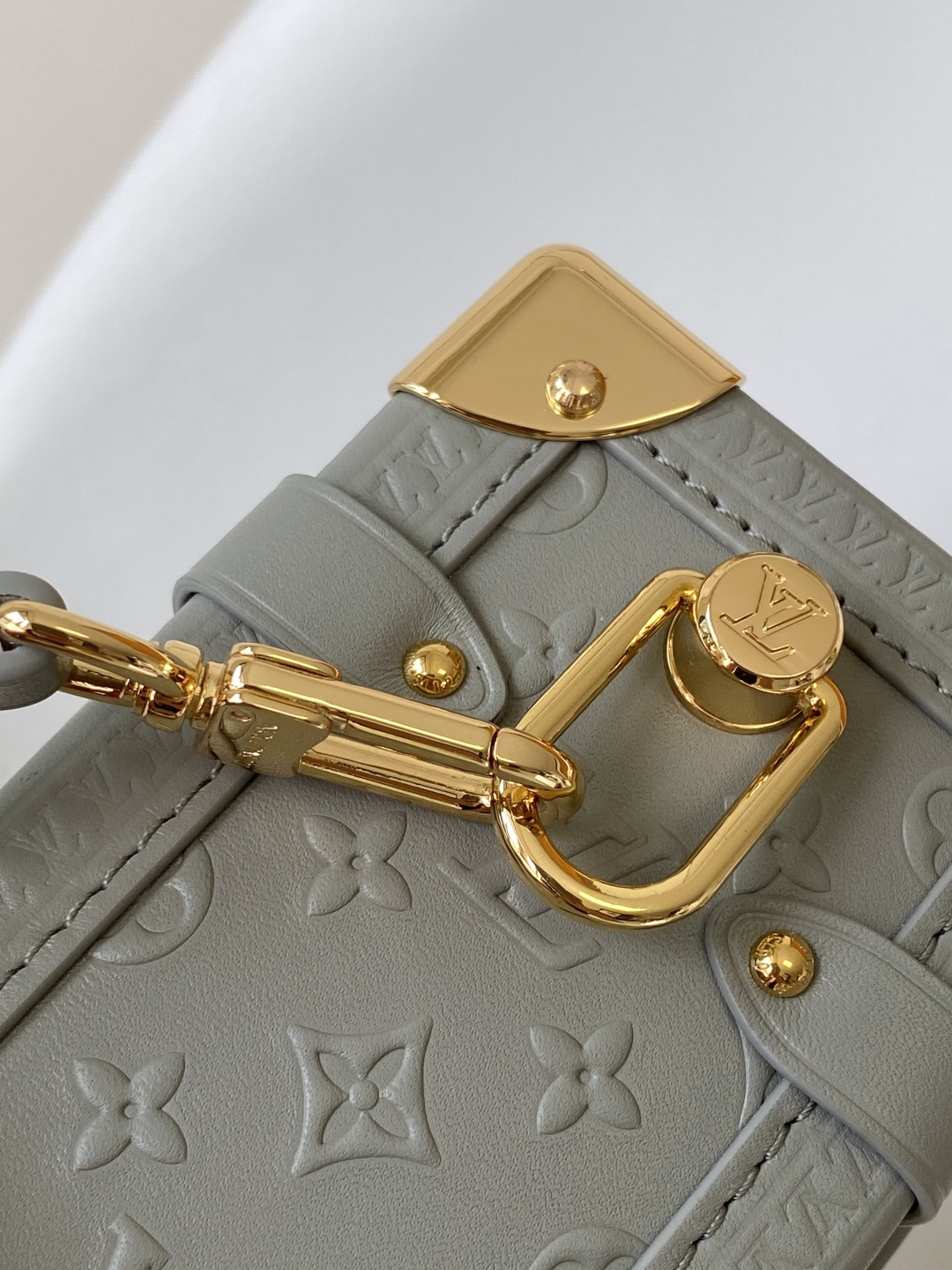 Louis Vuitton Side Trunk Medium Handbag M25602 - Image 7