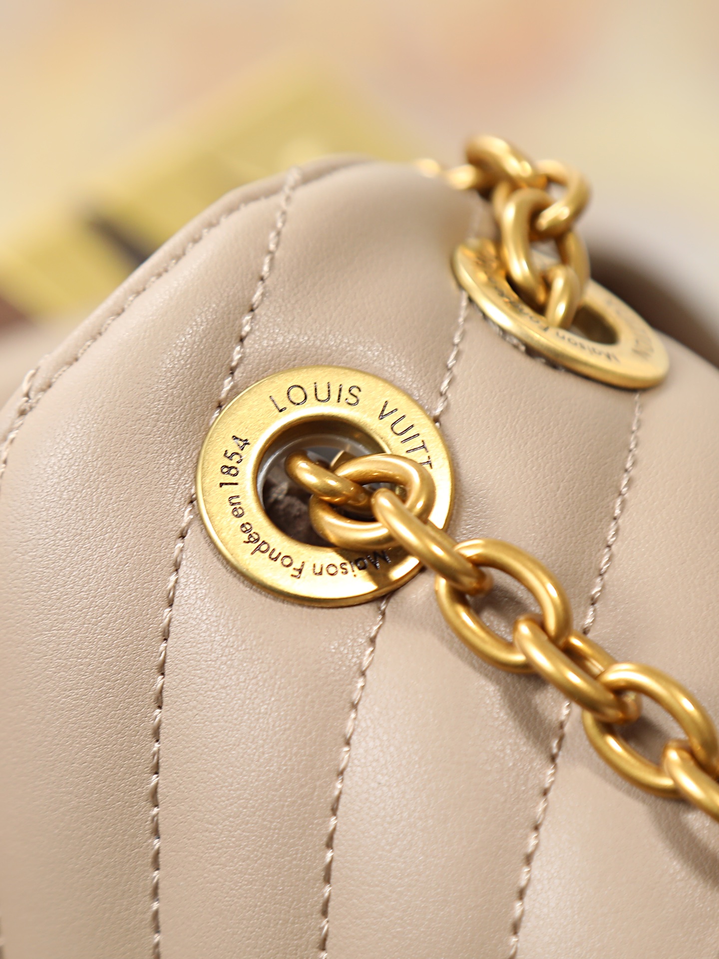 Louis Vuitton New Wave Small Chain Bag M20838 - Image 7