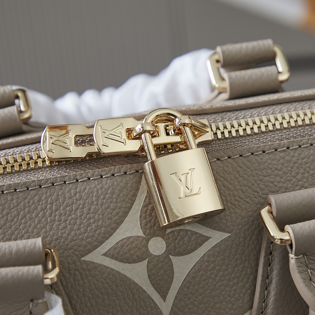 Louis Vuitton Speedy Bandoulière 20 Monogram Empreinte Leather Handbag - Image 7