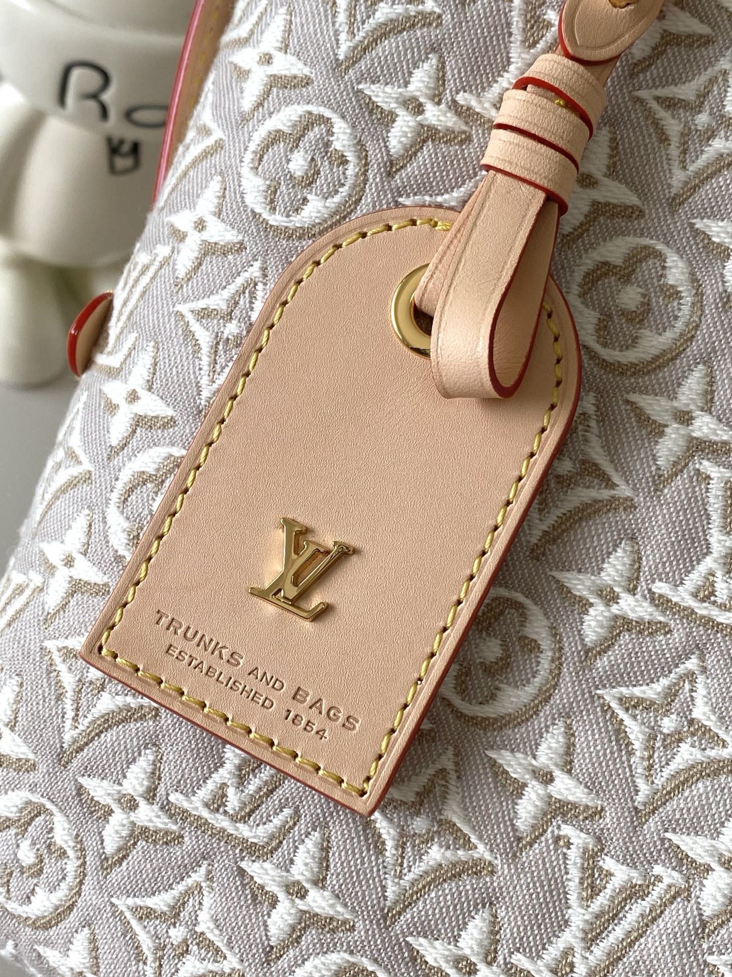 Louis Vuitton Speedy Soft 30 Handbag - Image 7