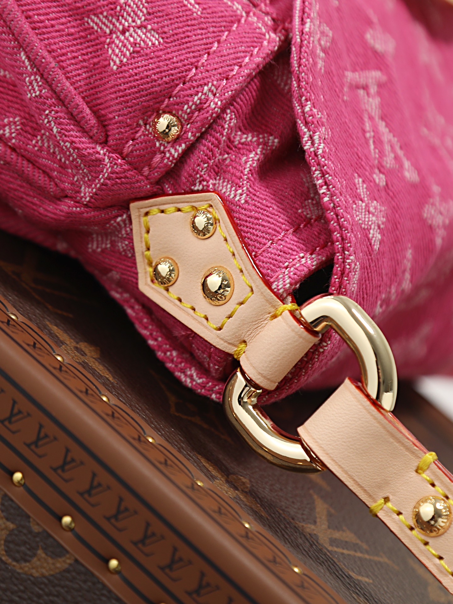 Louis Vuitton Sunset Shoulder Bag in Monogram Denim - Image 7