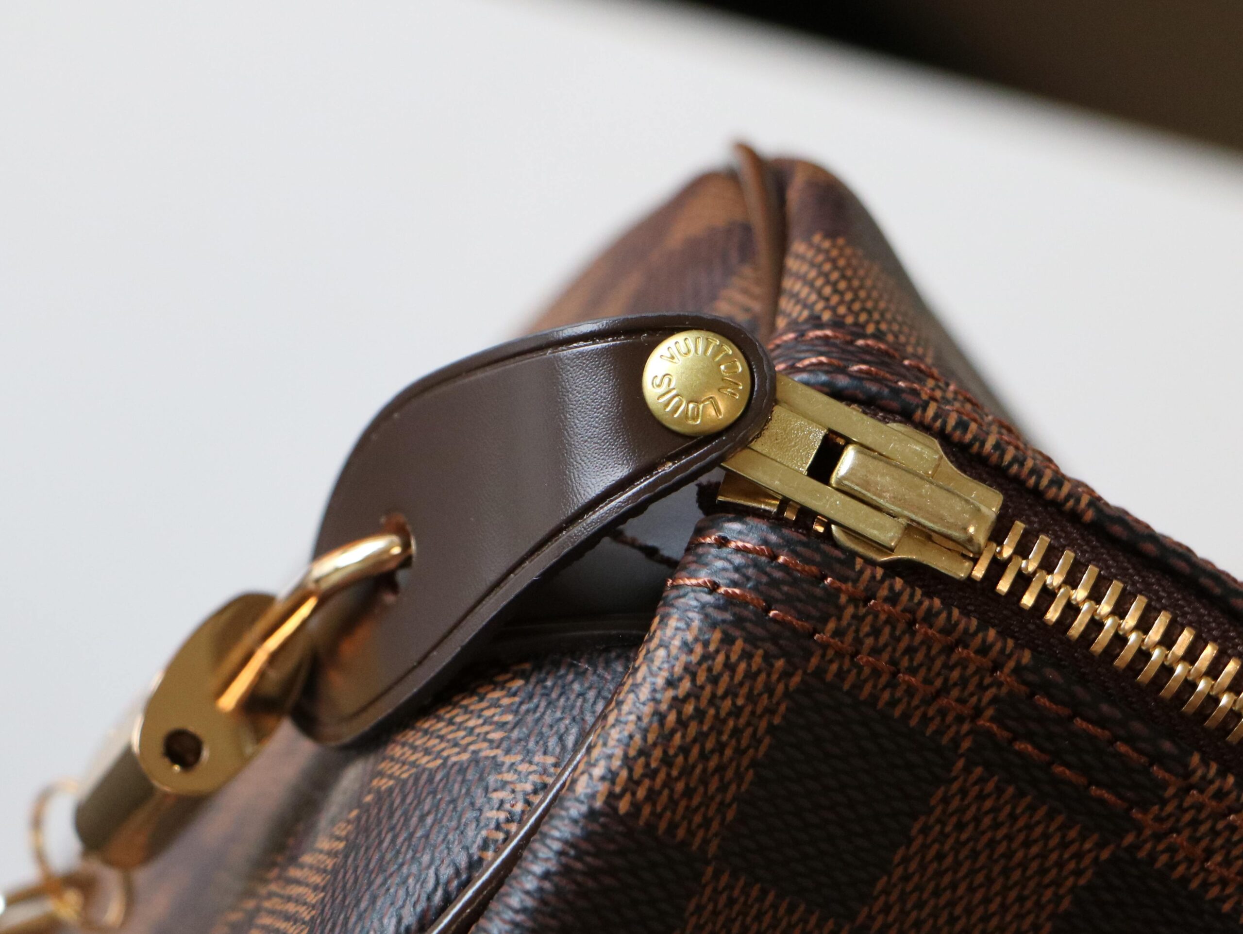 Louis Vuitton Speedy 35 Handbag - Image 7
