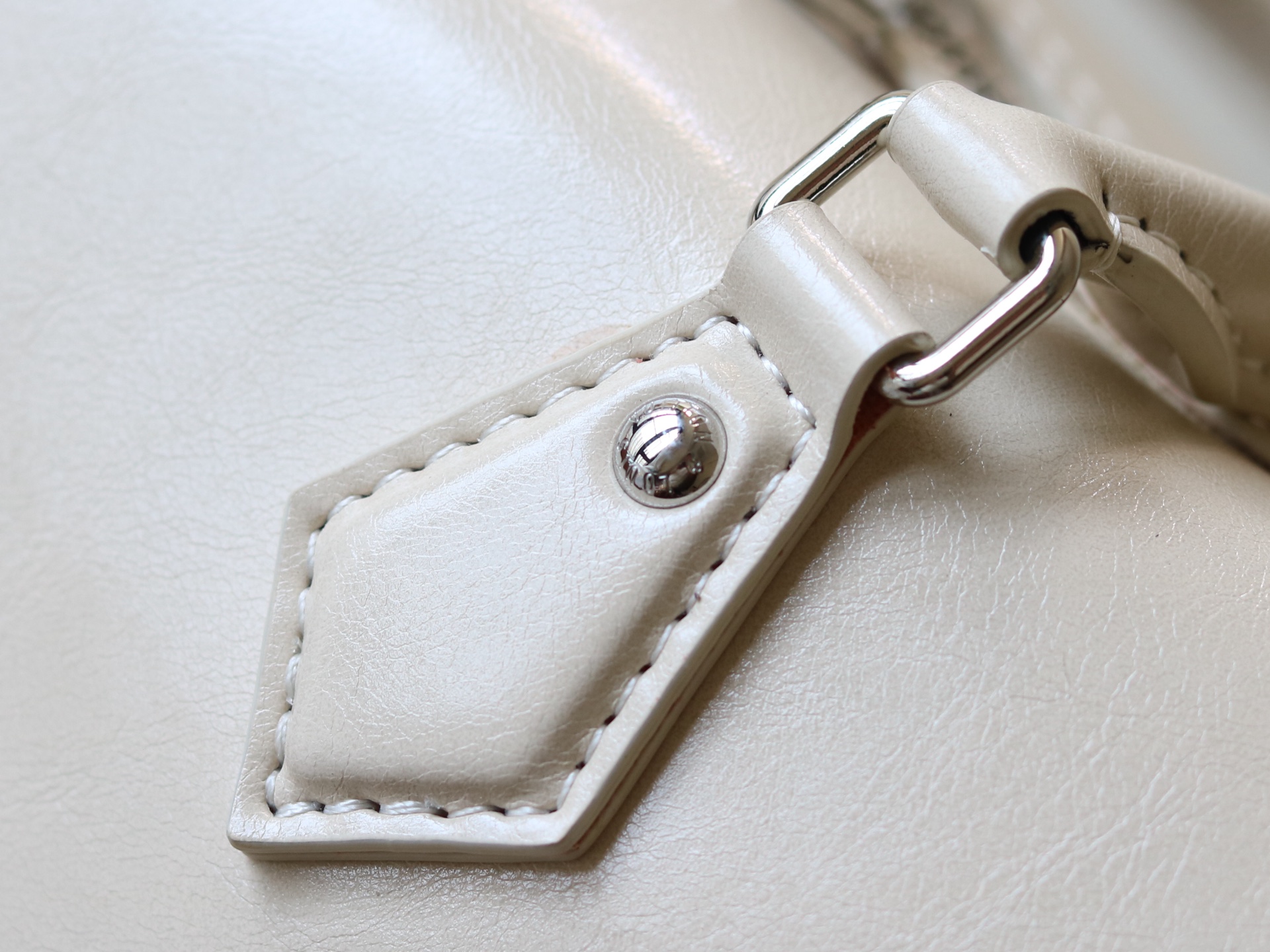 Speedy Cargo Handbag in Lambskin – LV Vibe - Image 7