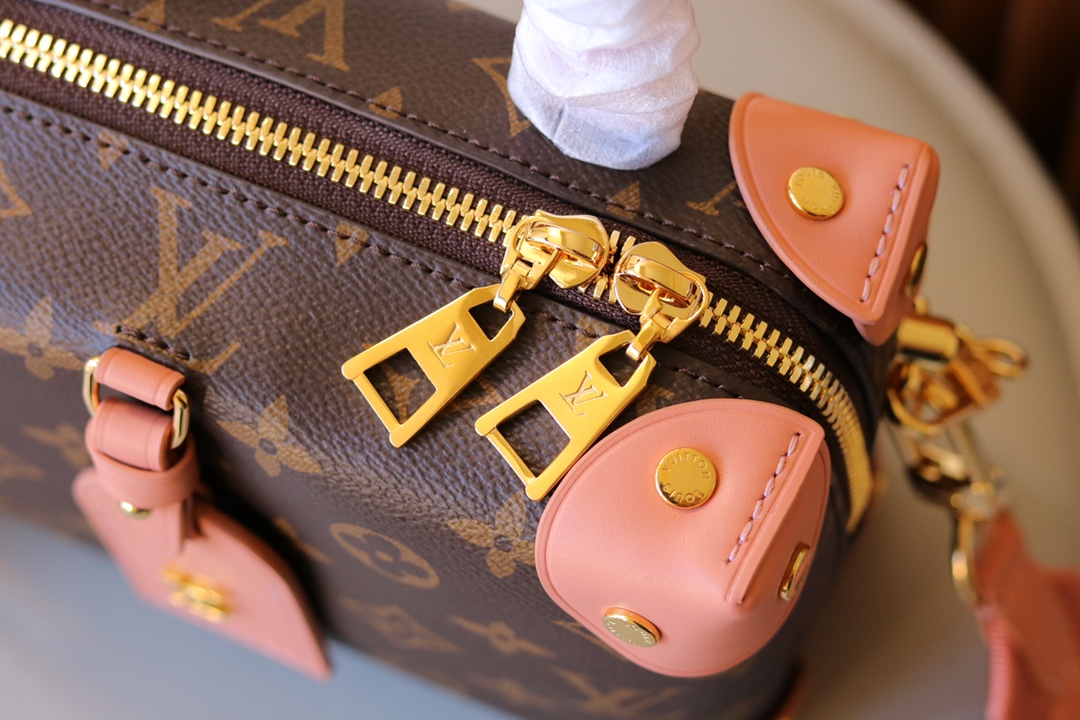 Louis Vuitton Petite Malle Souple Monogram Handbag M45531 / M45571 - Image 7