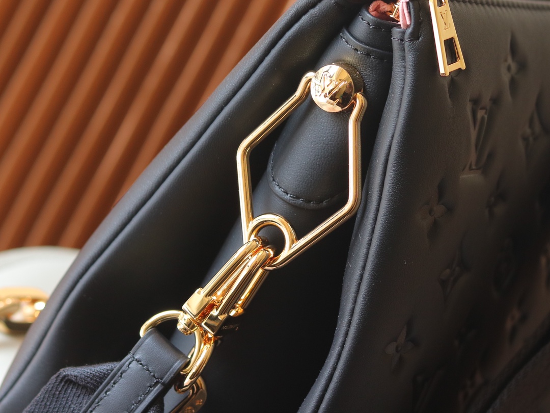 Coussin Small Handbag in Black Lambskin Leather - Image 7