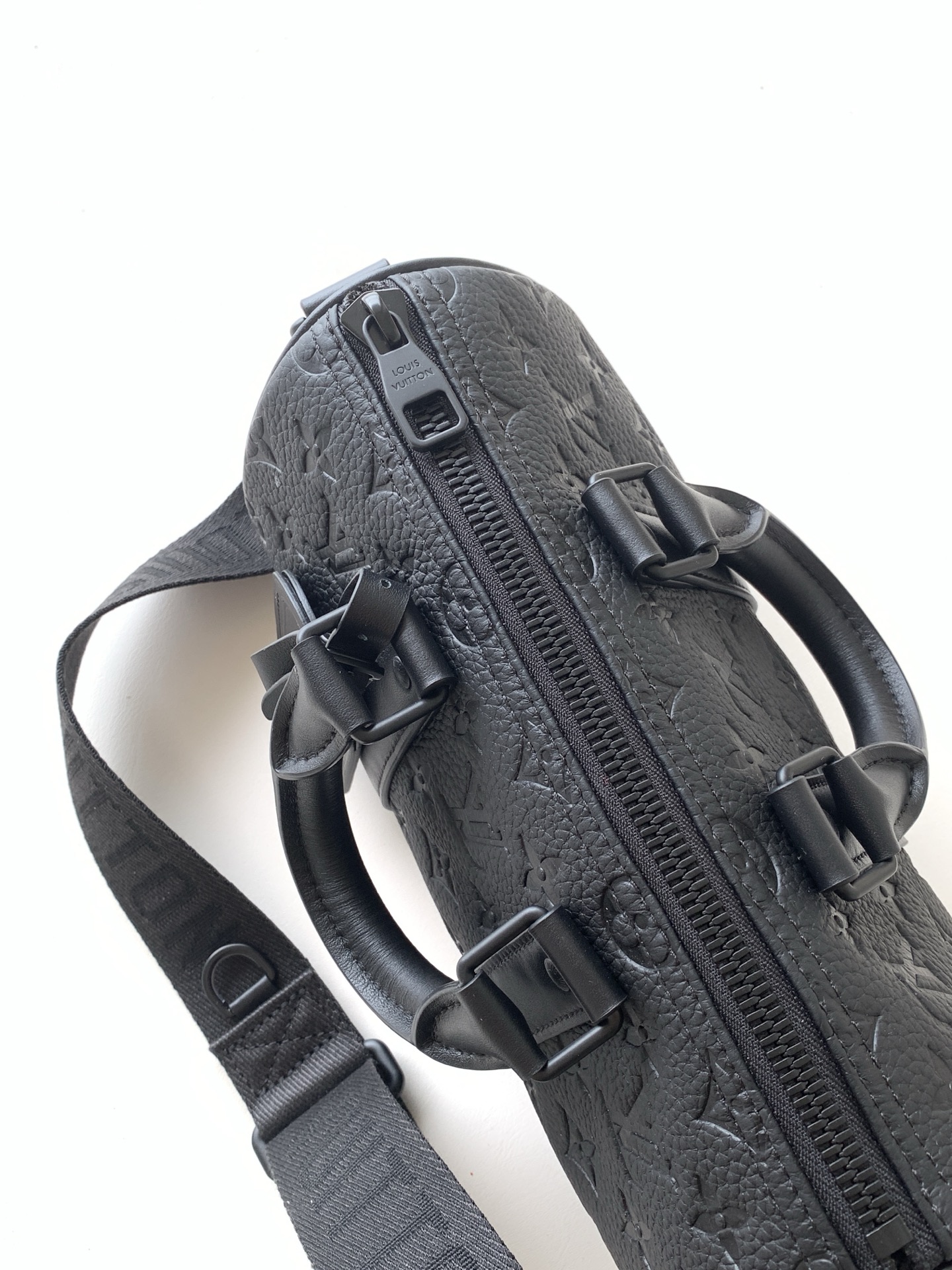 Louis Vuitton Keepall Mini Taurillon Monogram Leather Bag - Image 7