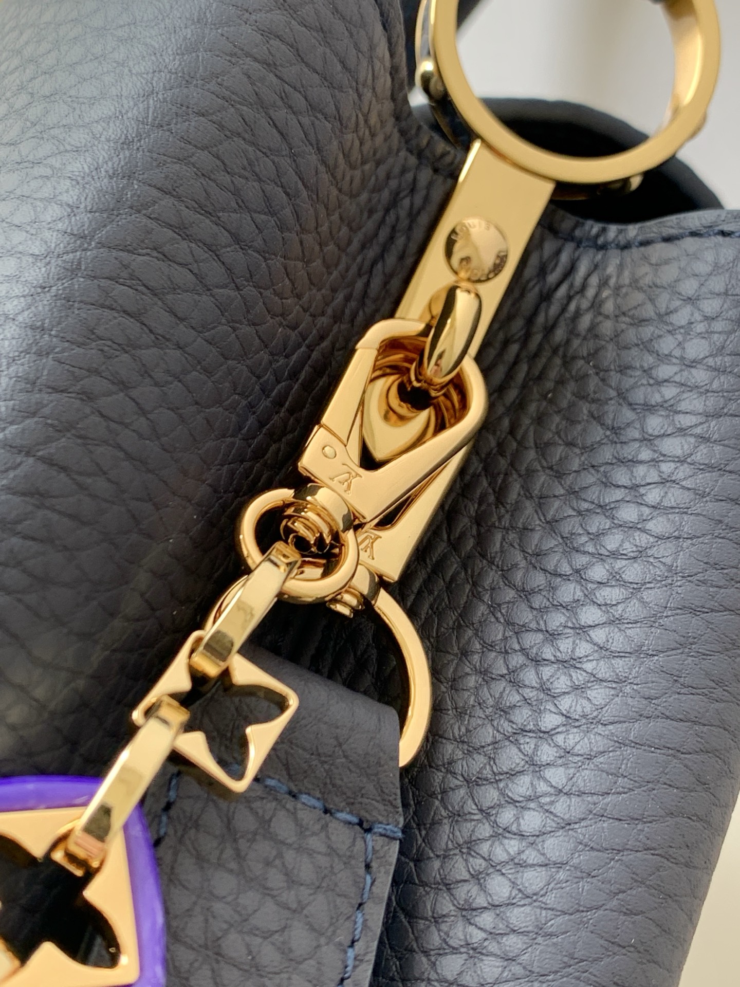 Louis Vuitton Capucines BB Handbag in Deep Blue Taurillon Leather - Image 7