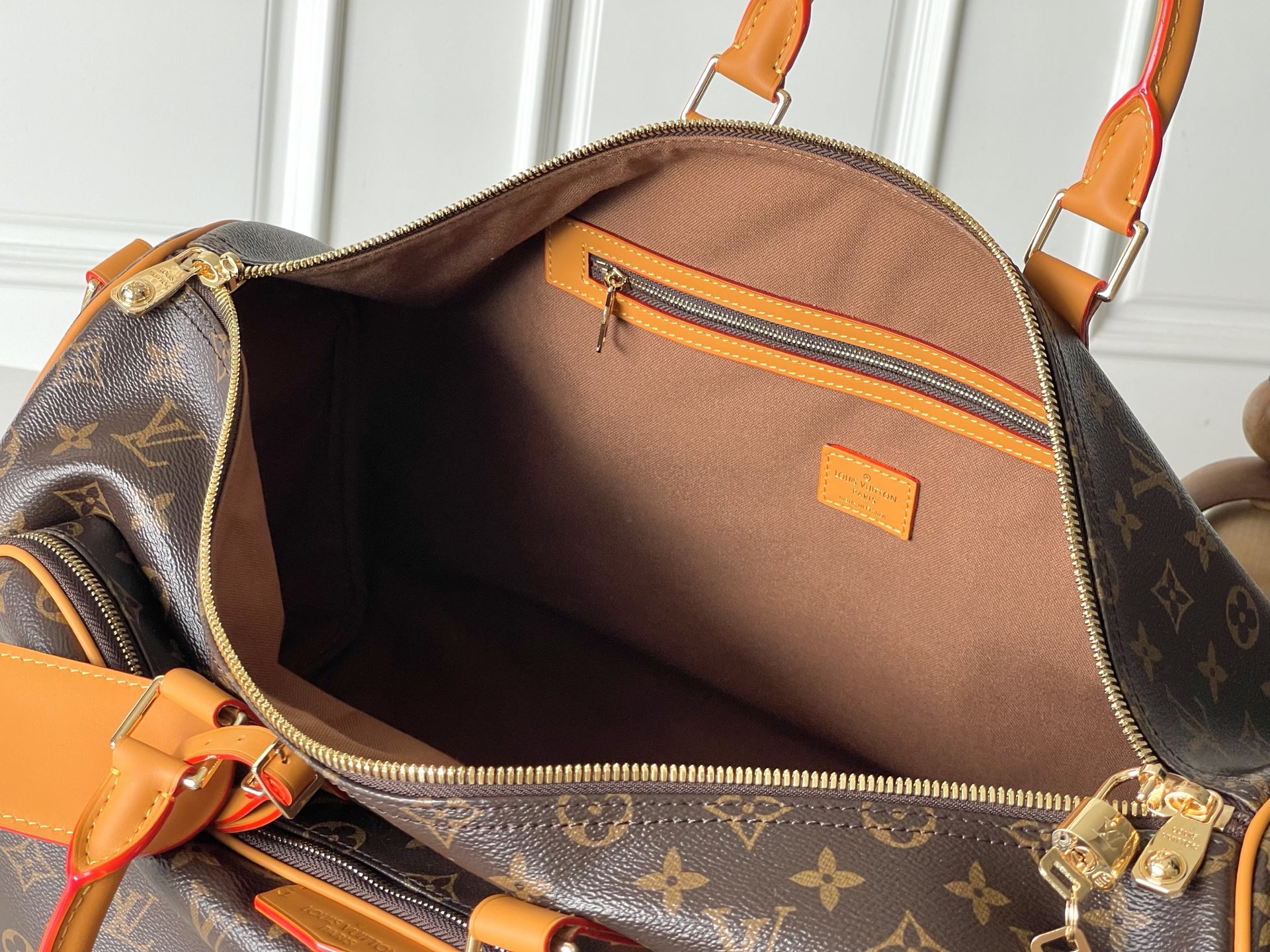 Louis Vuitton Keepall Bandoulière 50 Travel Bag - Image 7