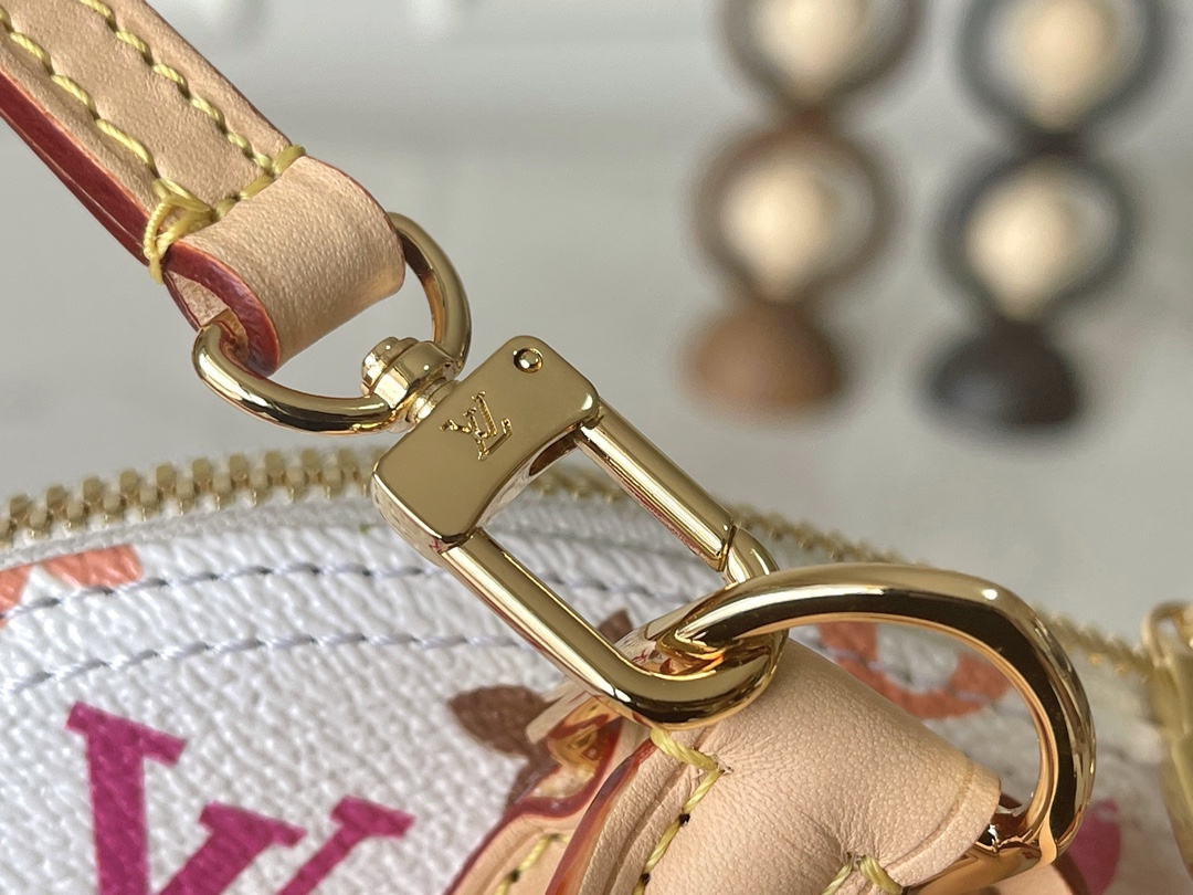 Louis Vuitton Alma BB M13078 Handbag in White - Image 7
