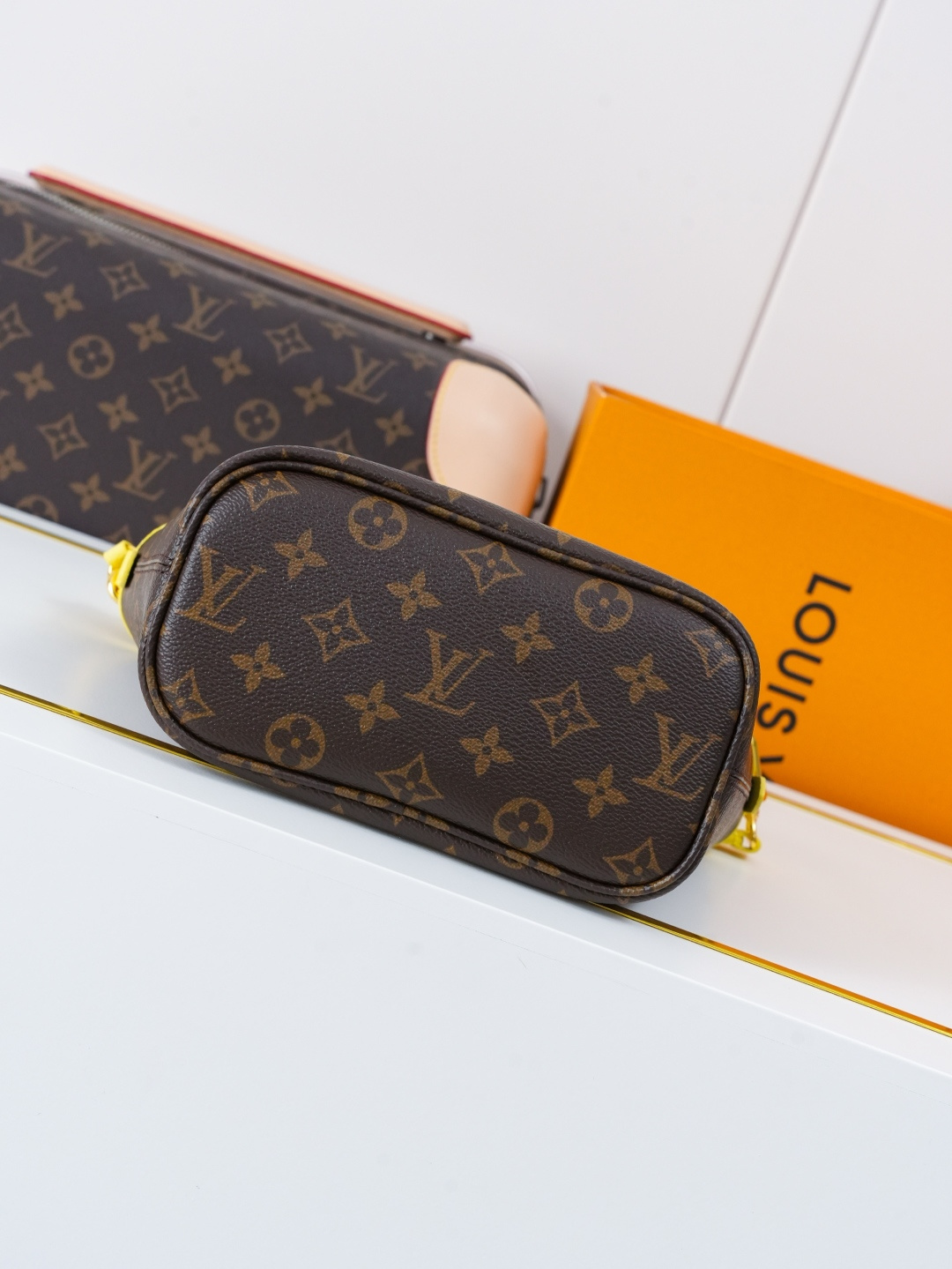 Louis Vuitton Neverfull Inside Out BB Handbag - Image 7
