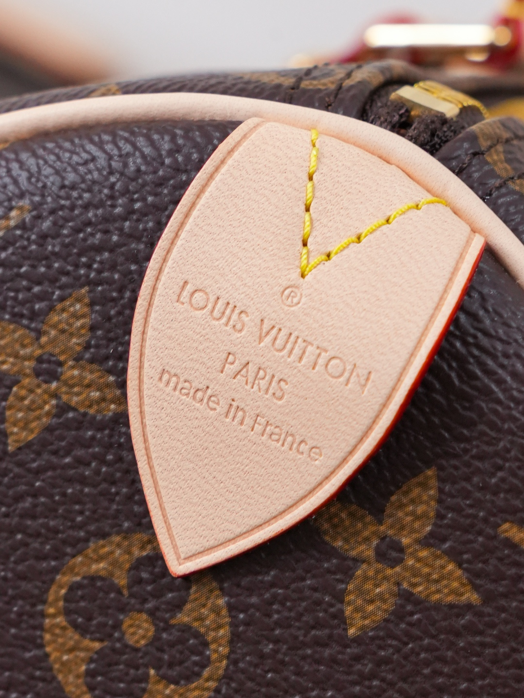 Louis Vuitton Speedy Bandoulière 35 Handbag in Damier Ebene - Image 7