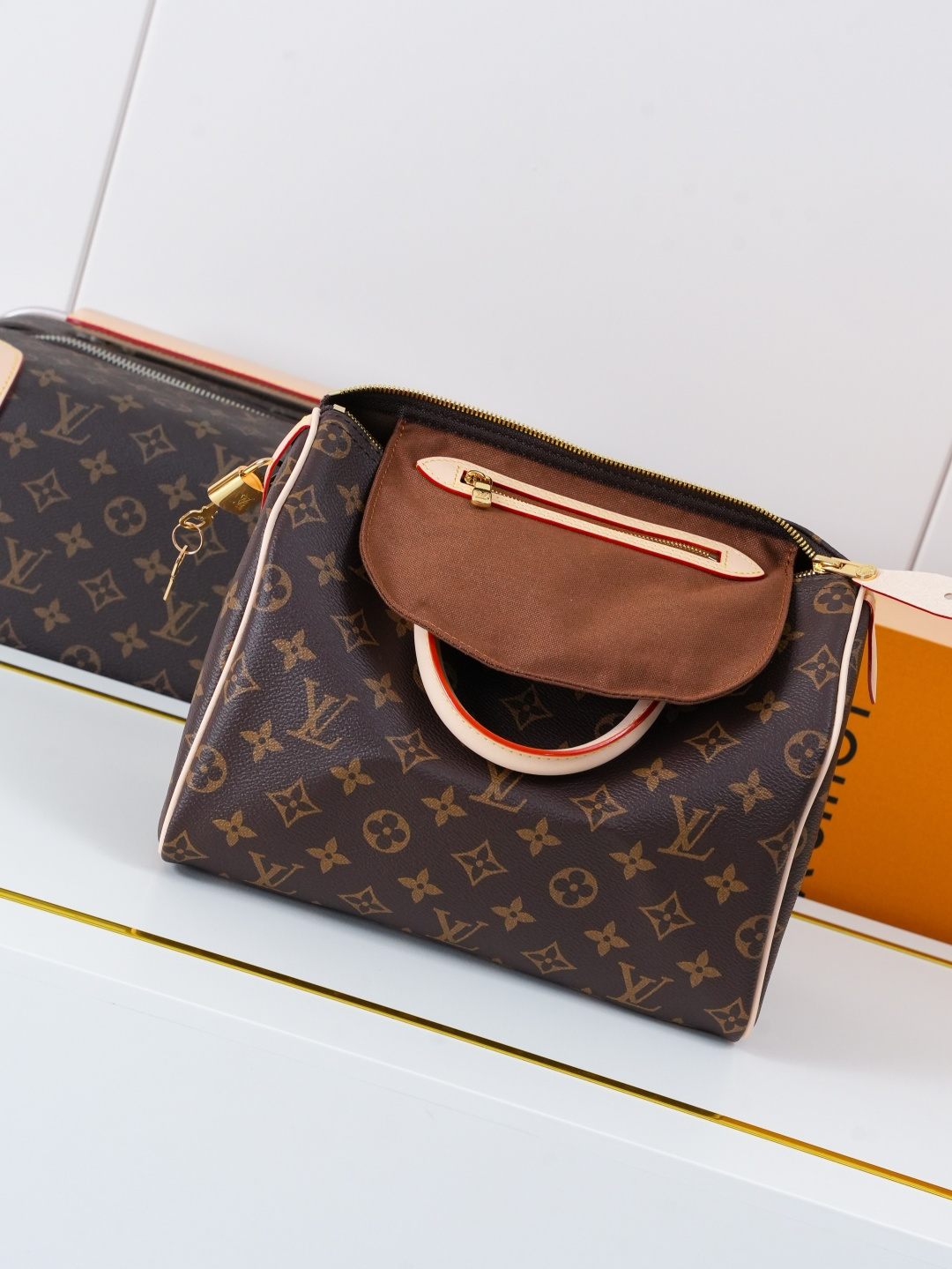 Louis Vuitton Speedy Bandouliere 25 Monogram Handbag - Image 7