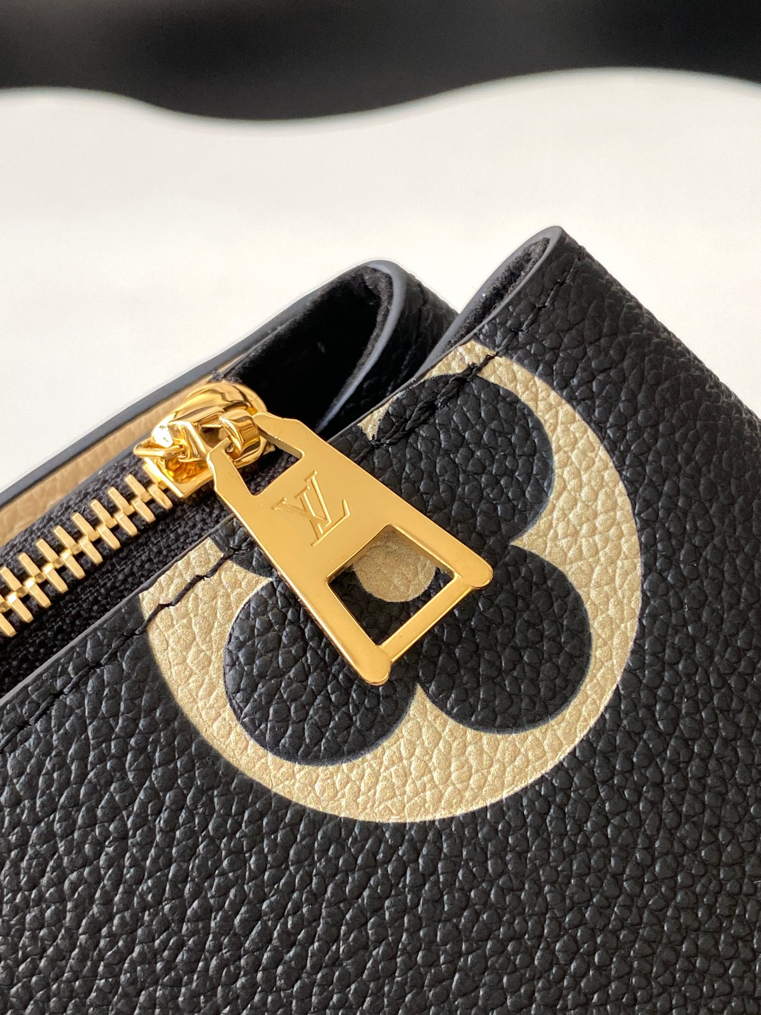 Louis Vuitton Grand Palais Monogram Leather Handbag M45842 - Image 7