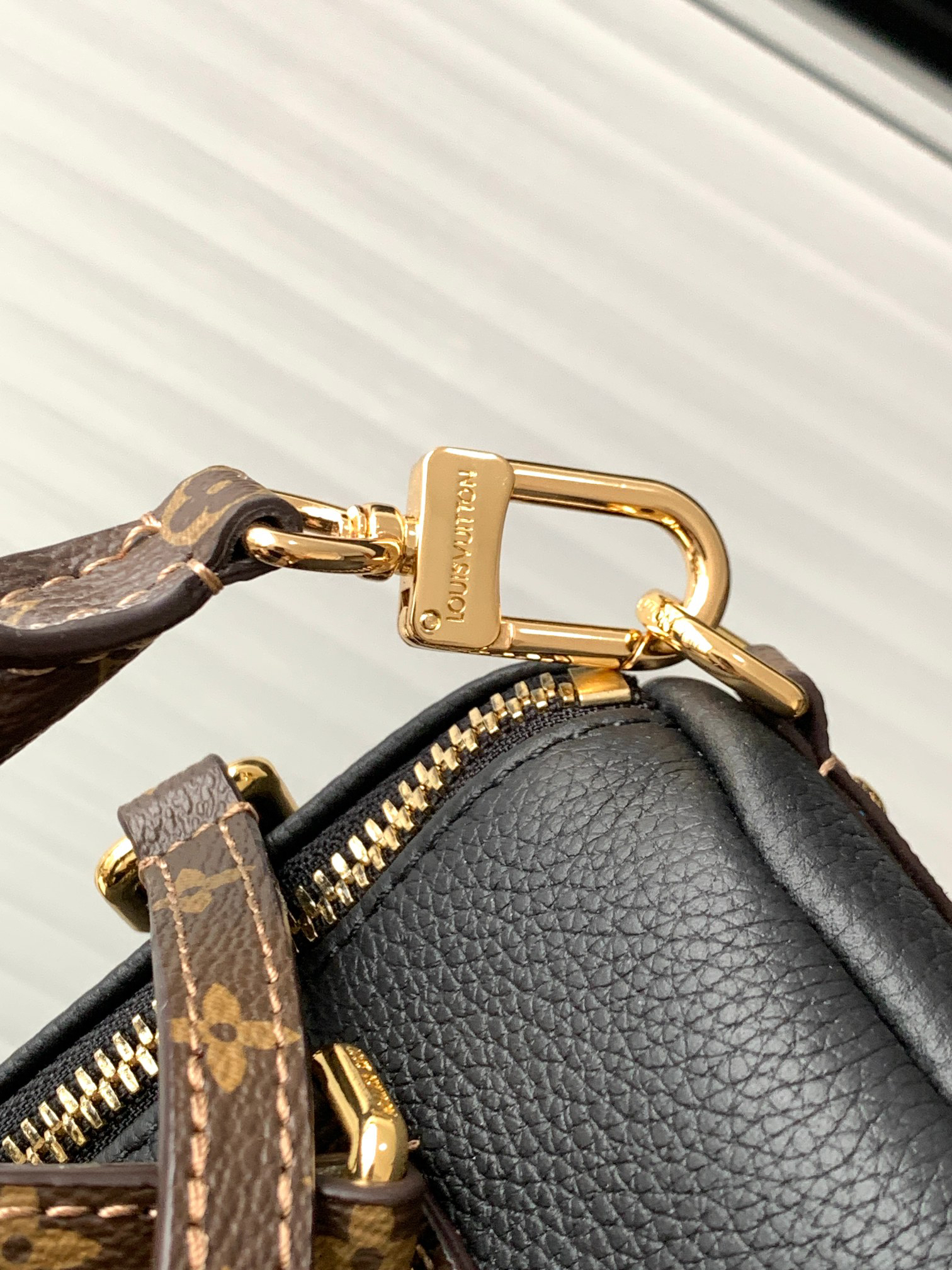 Louis Vuitton Keepall Express Travel Bag - Image 7