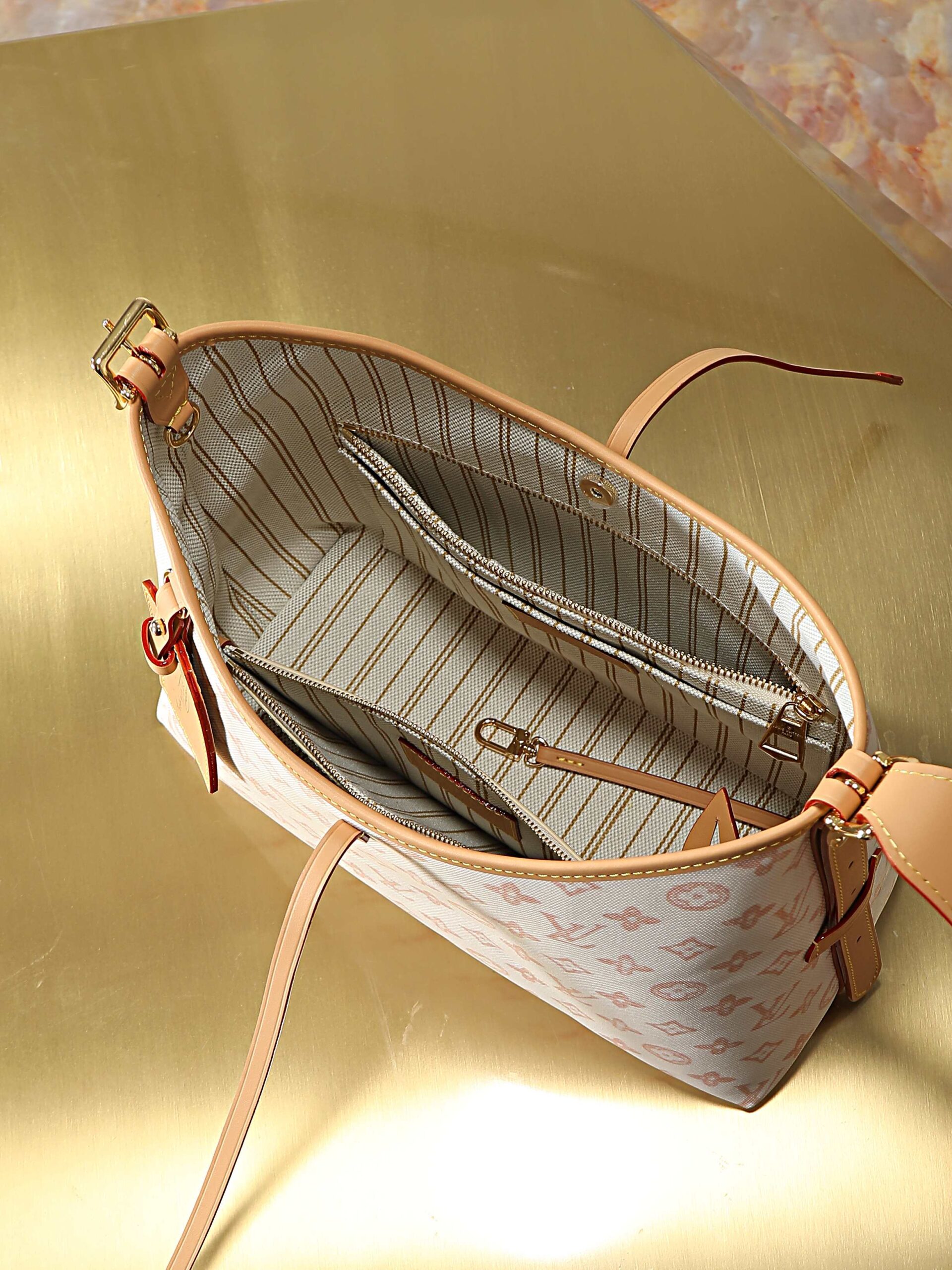 Louis Vuitton Carryall Small Handbag in Monogram Origine Bleu Courrier Canvas - Image 7
