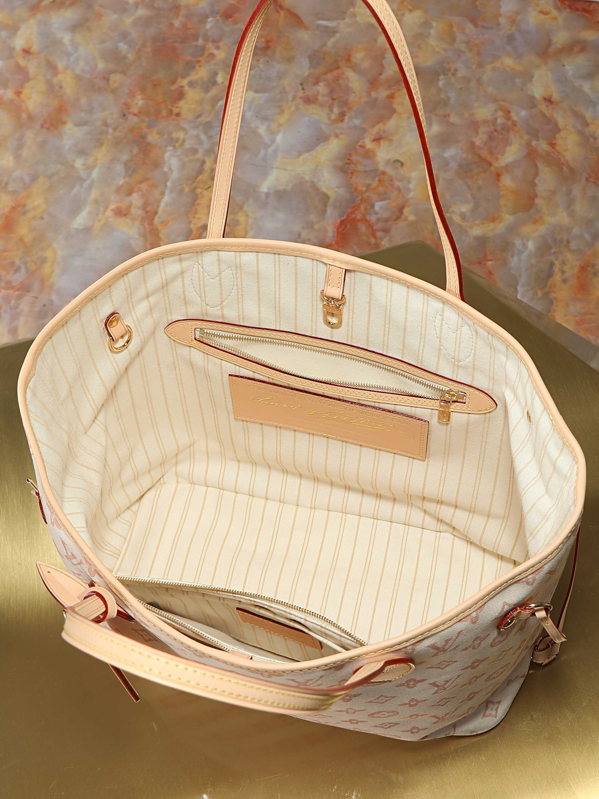 Louis Vuitton Neverfull MM Monogram Canvas Tote Bag - Image 7