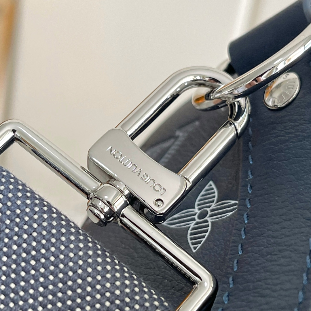 Louis Vuitton City Keepall Bag in Monogram Shadow Leather - Image 7