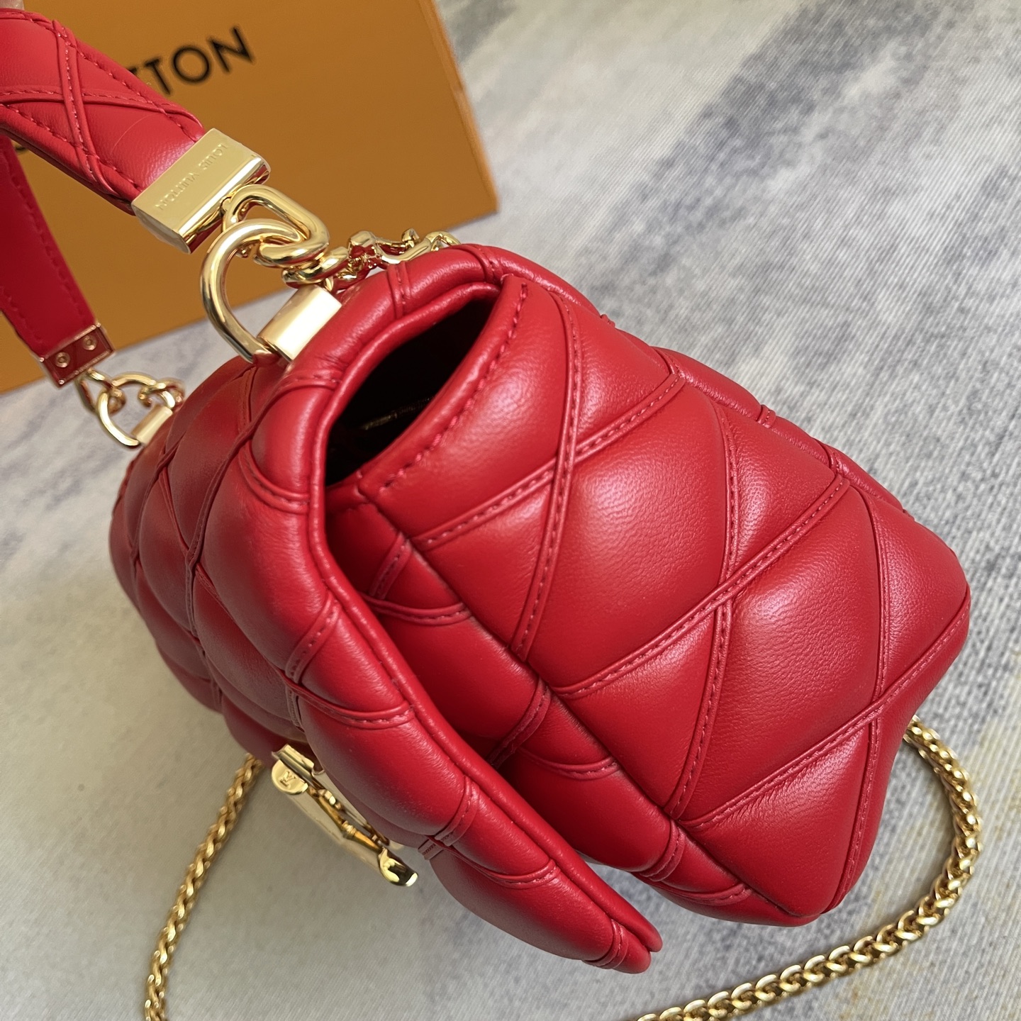 Louis Vuitton GO-14 Medium Handbag - Image 7