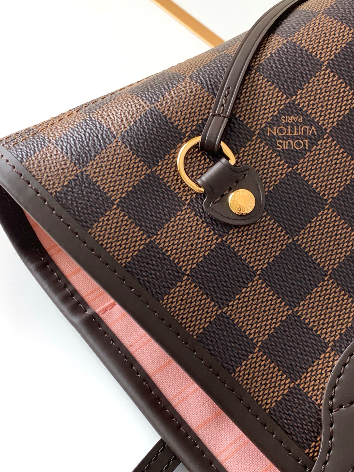 Louis Vuitton Neverfull MM Monogram Canvas Tote Bag - Image 7