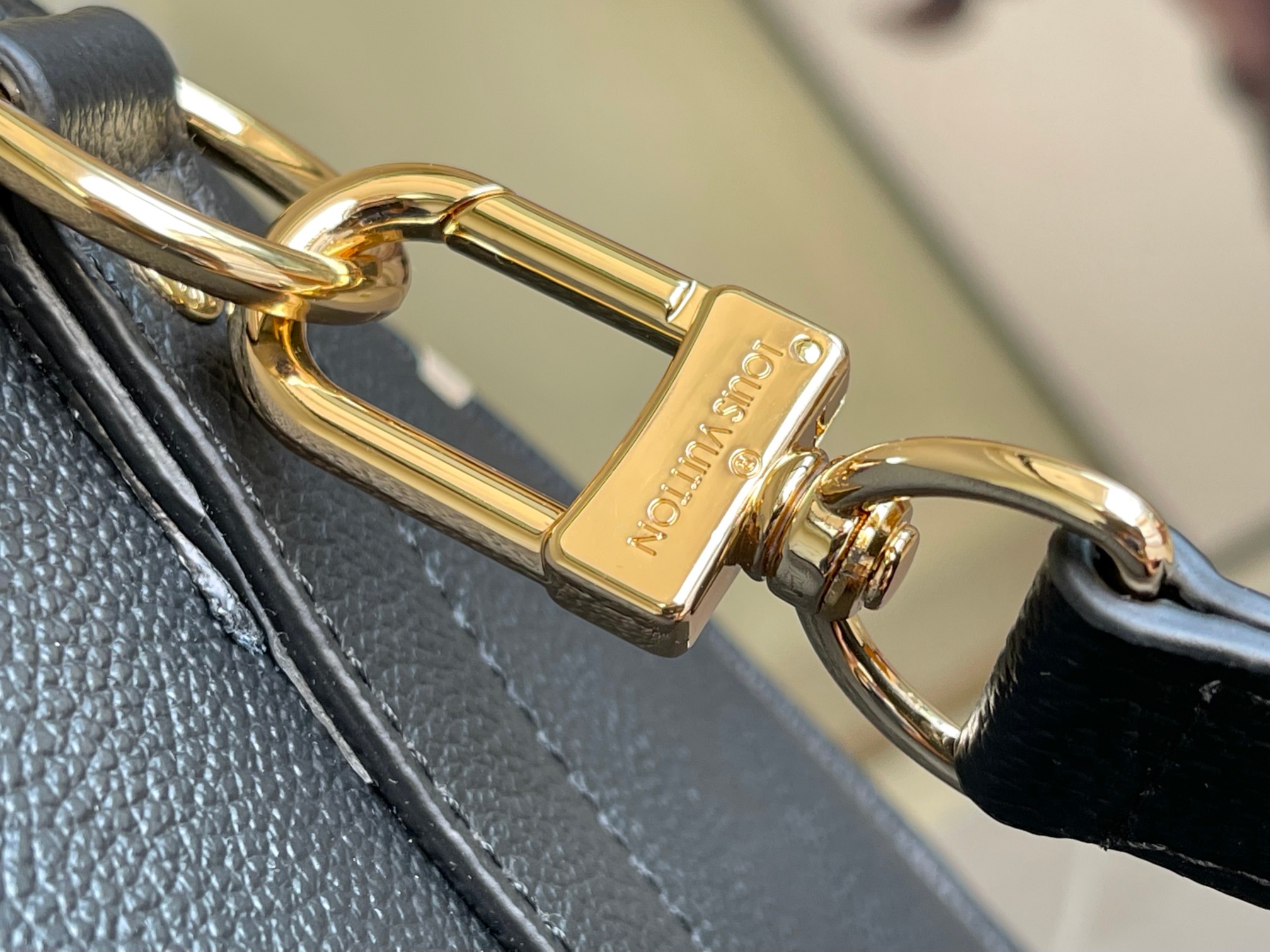 Louis Vuitton Keepall 45 Travel Bag - Image 7
