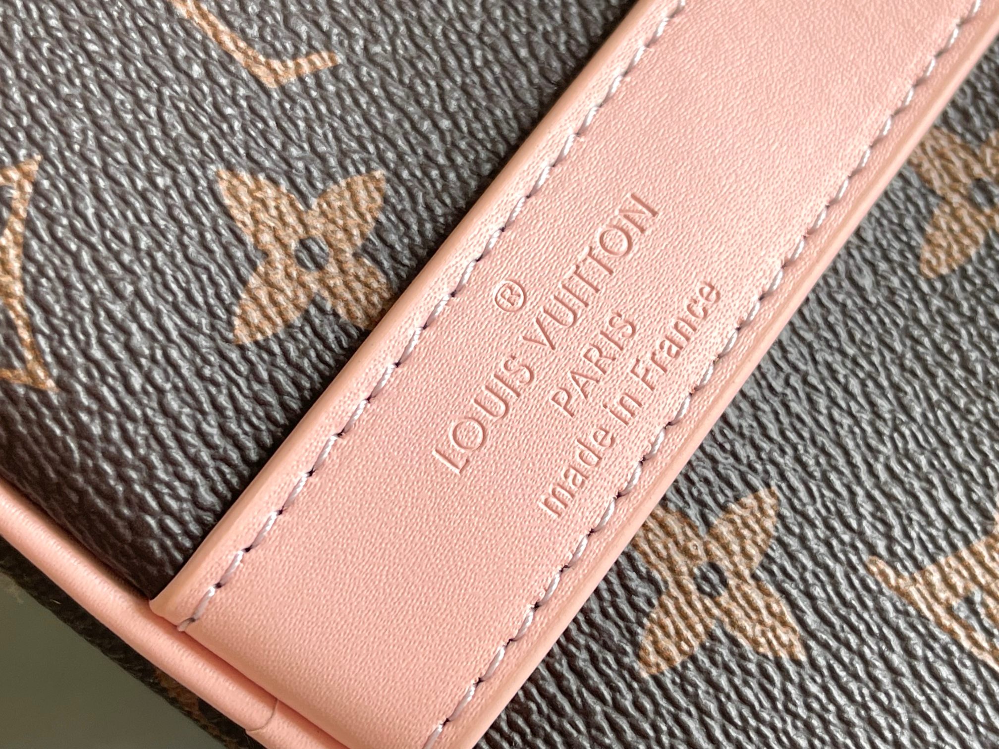 Louis Vuitton Keepall 45 Travel Bag - Image 7