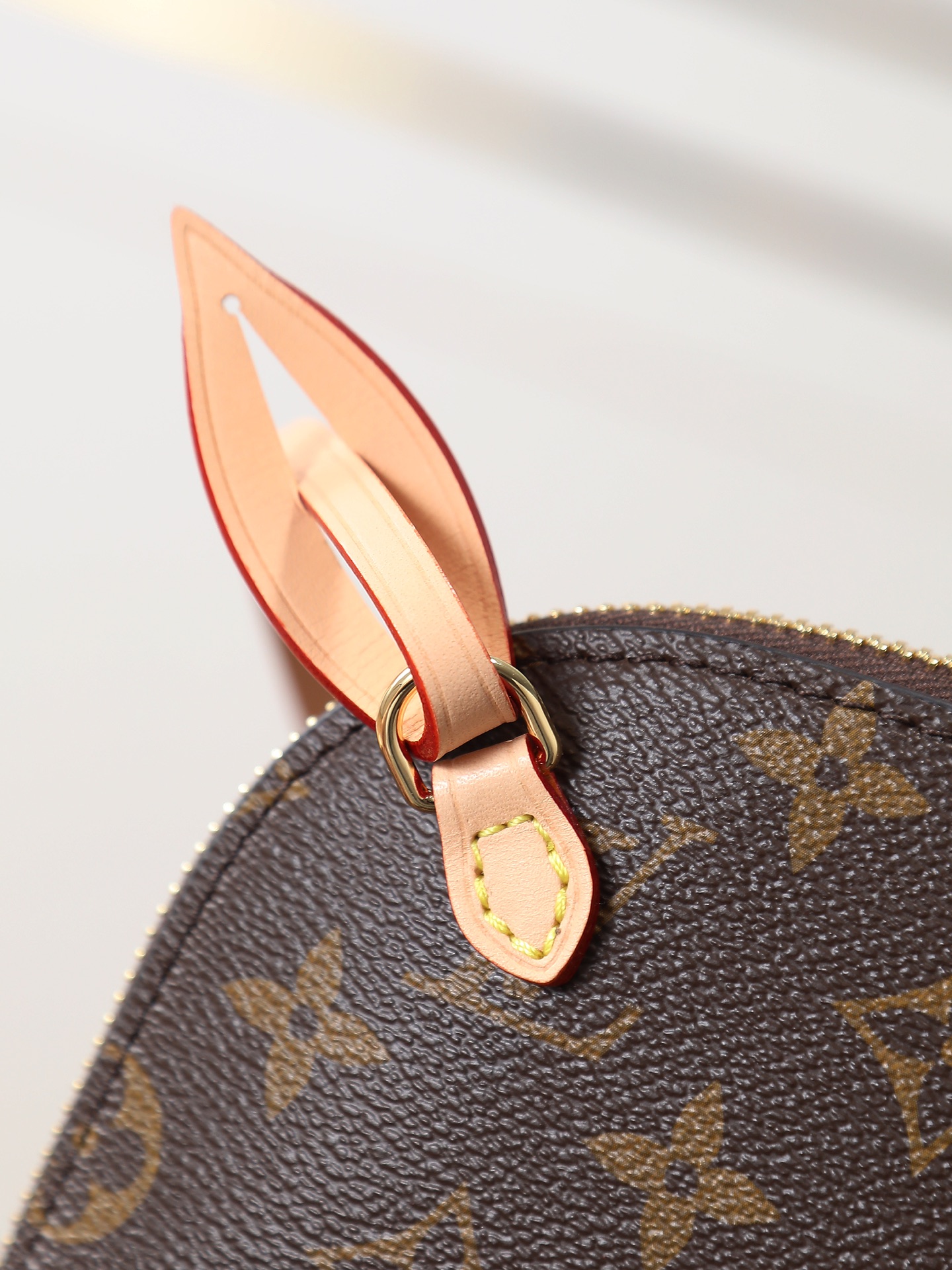 Louis Vuitton Tag Me Small Crossbody Pouch M26787 - Image 7