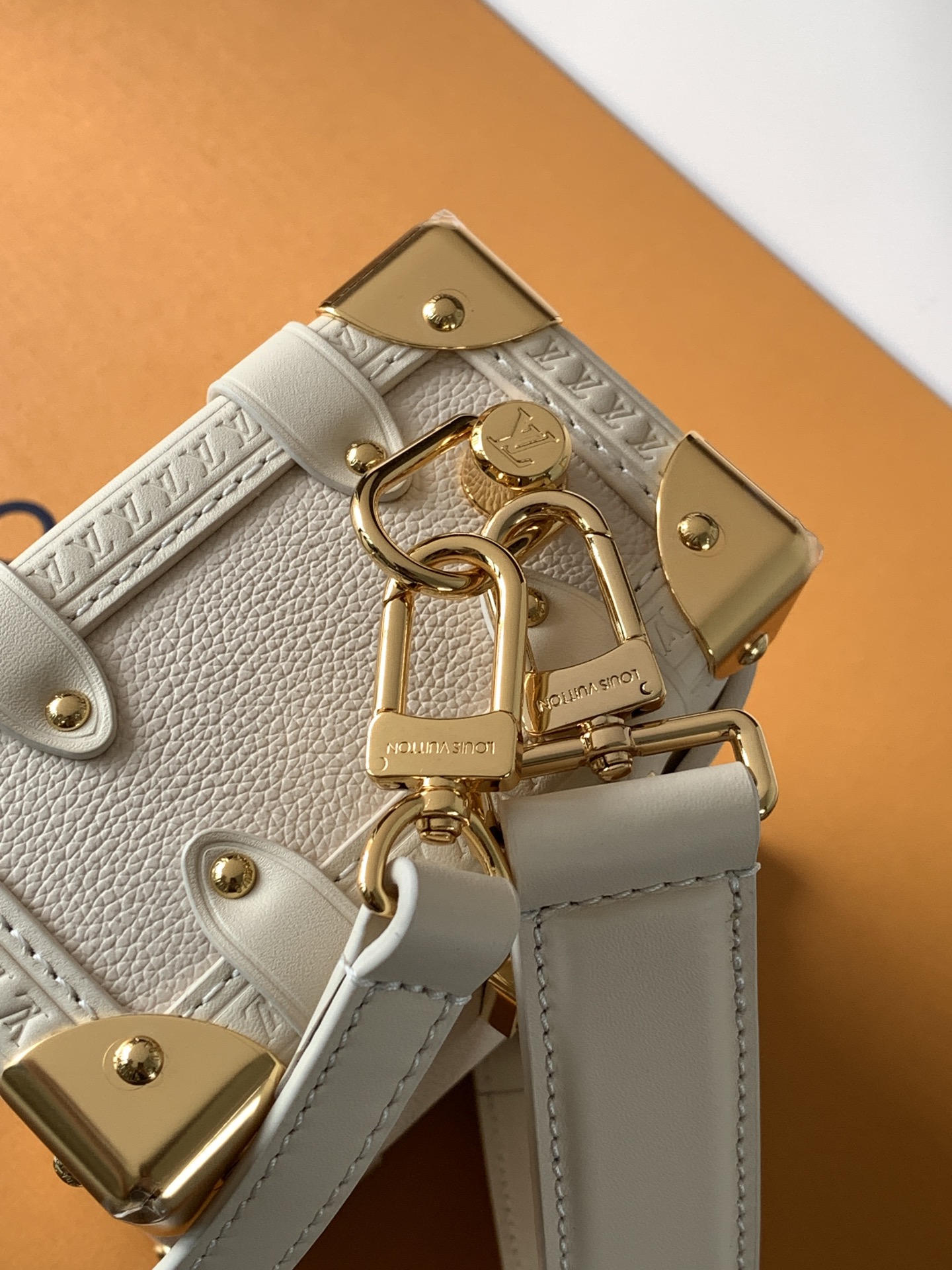 Louis Vuitton Side Trunk Medium Handbag M27438 - Image 7