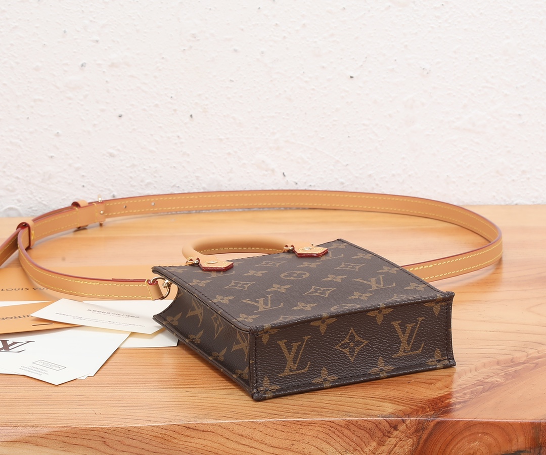 Louis Vuitton Petit Sac Plat Crossbody Bag - Image 7