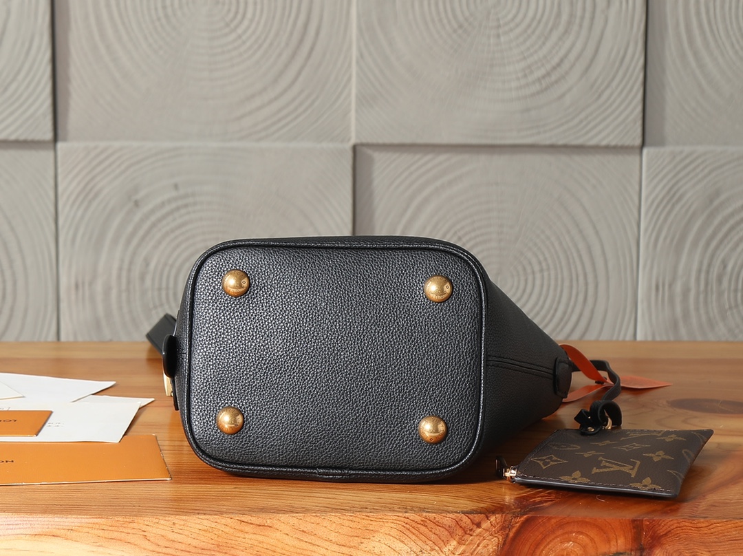 Louis Vuitton All In BB Crossbody Bag - Image 7
