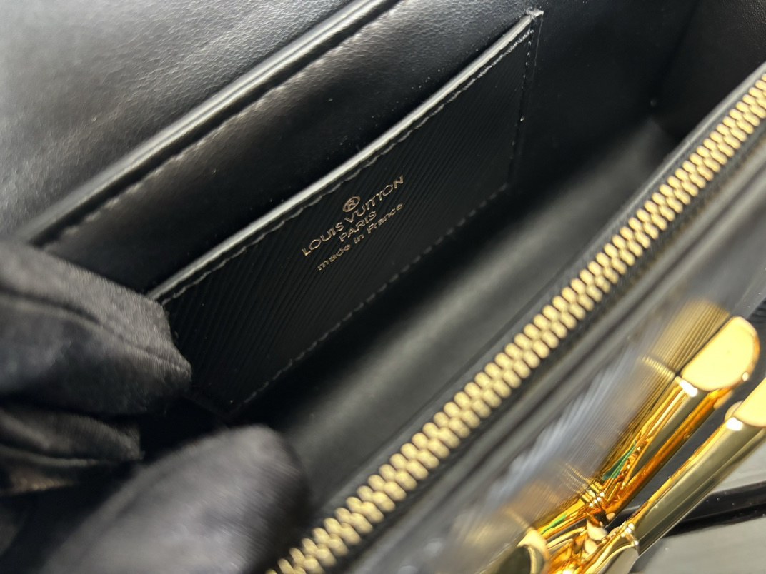 Louis Vuitton Twist West Shoulder Bag - Image 7