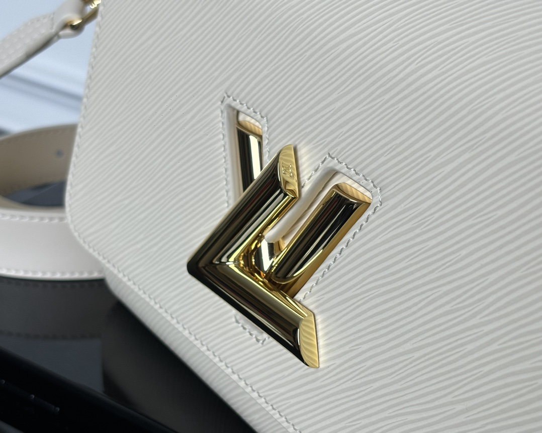 Louis Vuitton Twist Medium Crossbody Bag in White Epi Leather - Image 7