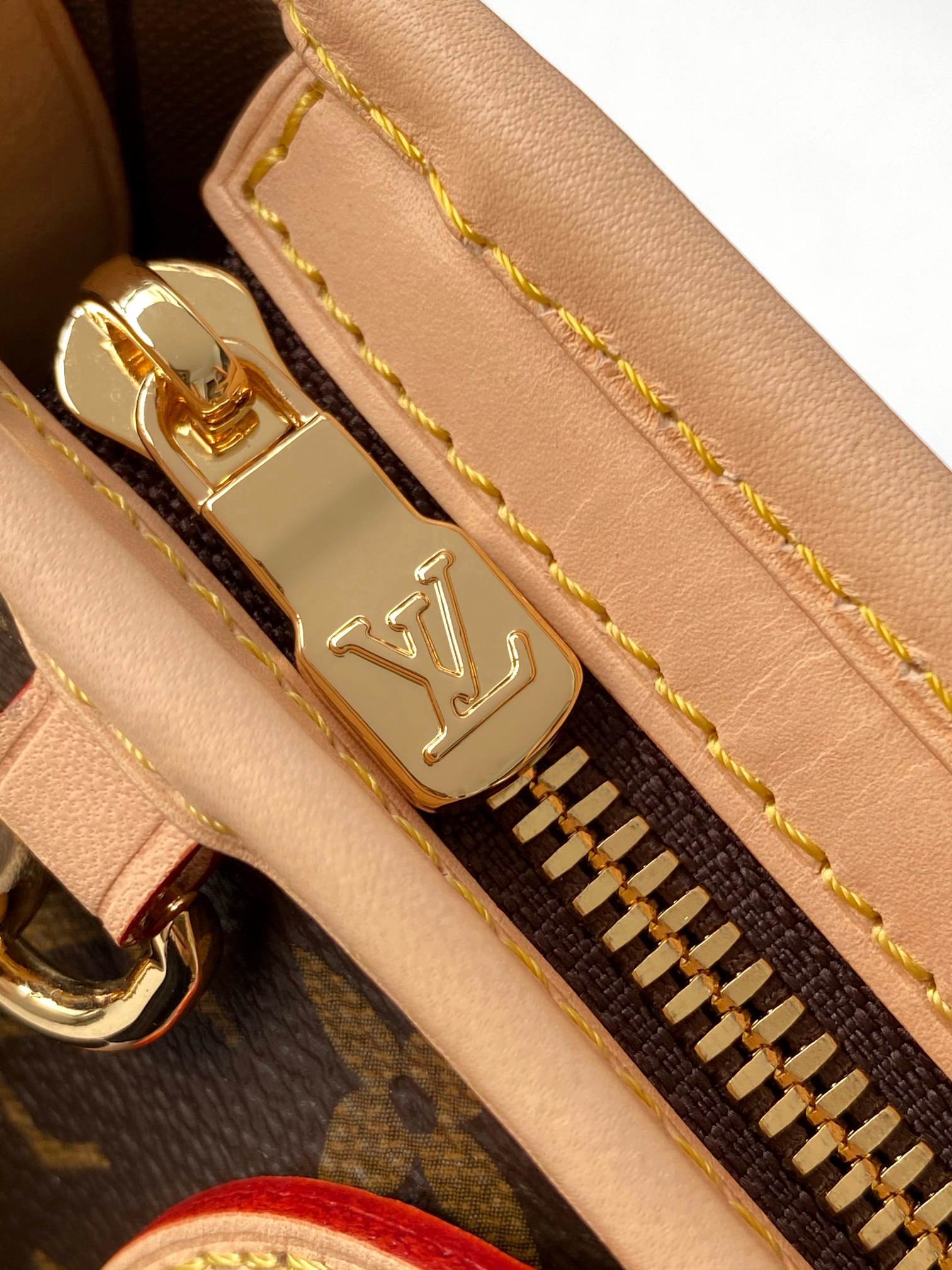Louis Vuitton Neverfull BB Mini Tote Bag - Image 7