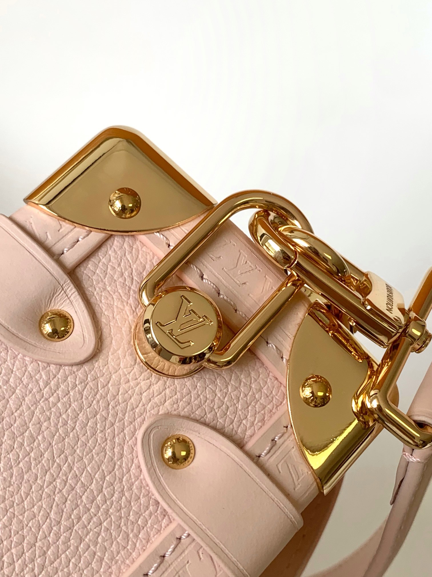 Louis Vuitton Side Trunk MM Handbag - Image 7