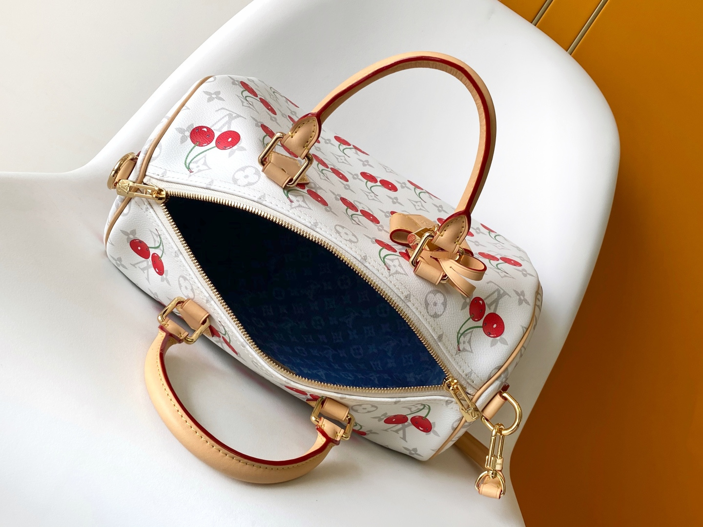 Louis Vuitton Speedy Soft 30 Monogram Dune Handbag - Image 7