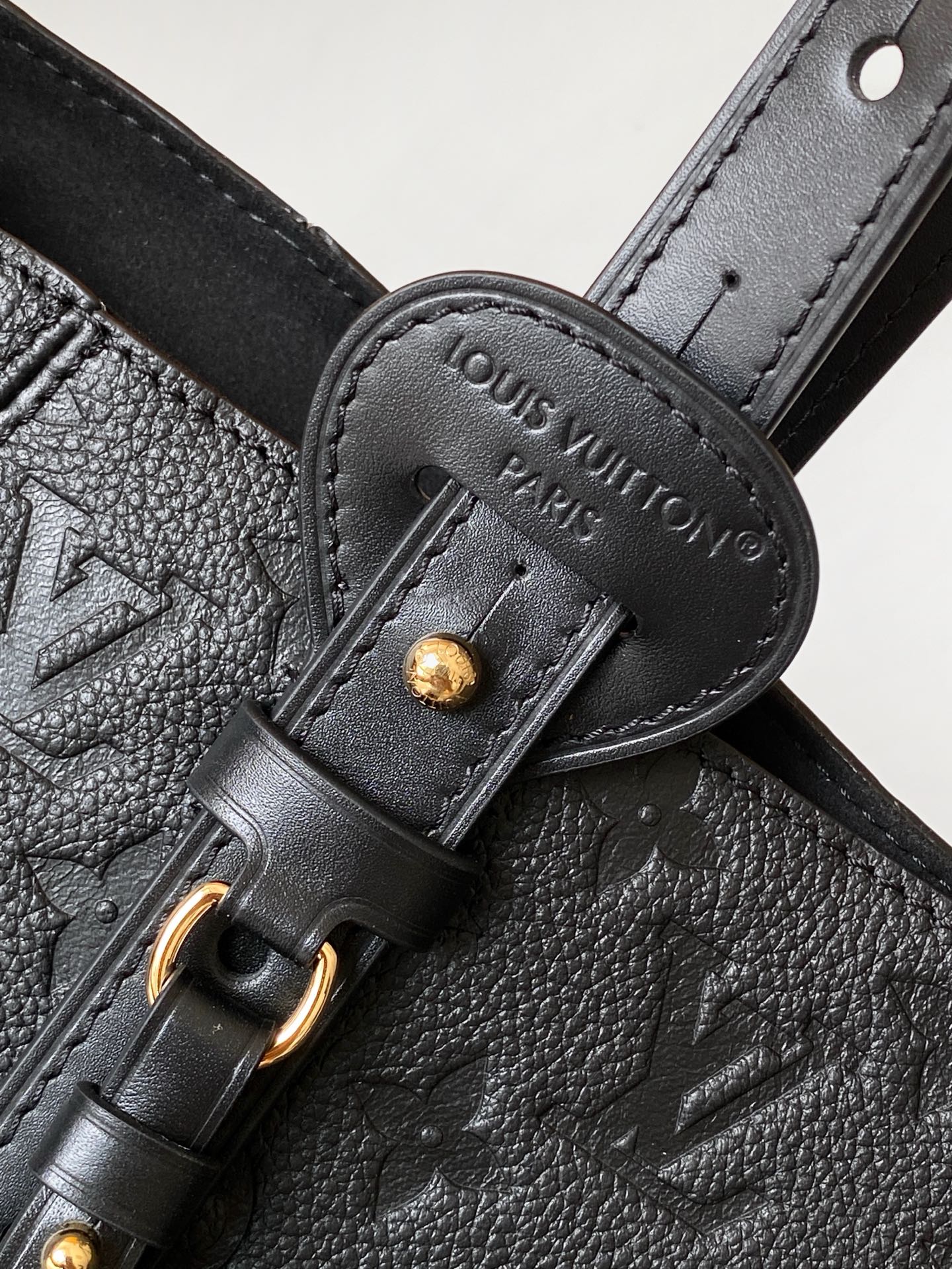 Louis Vuitton All In One MM Handbag - Image 7