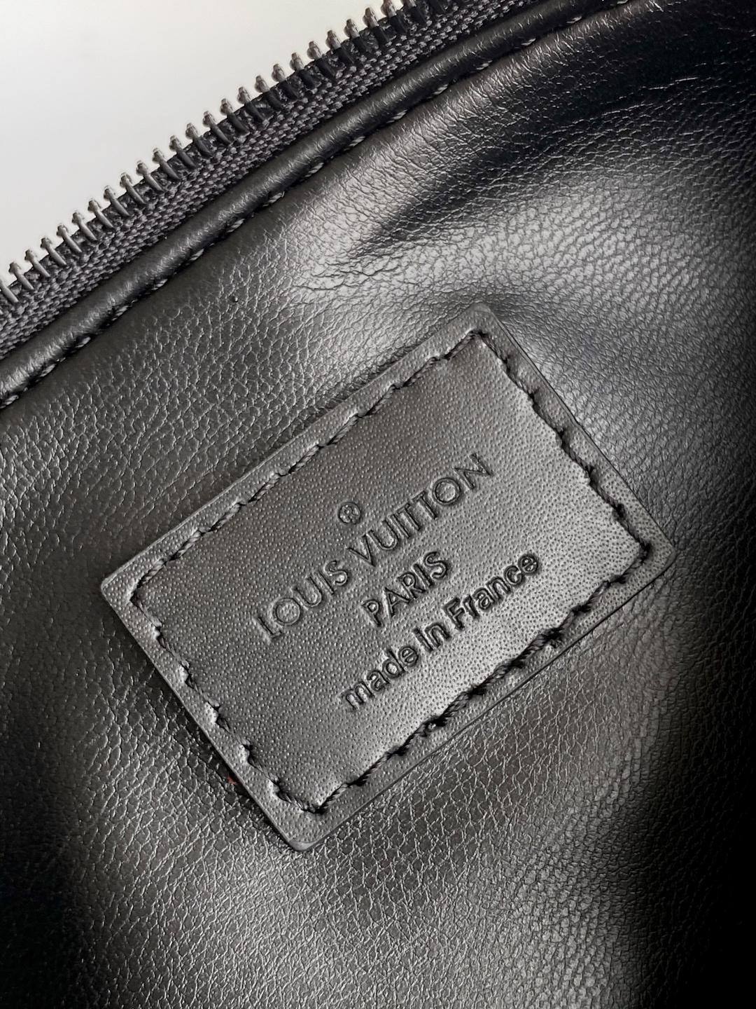 Louis Vuitton Speedy P9 Bandoulière 40 Leather Handbag - Image 7