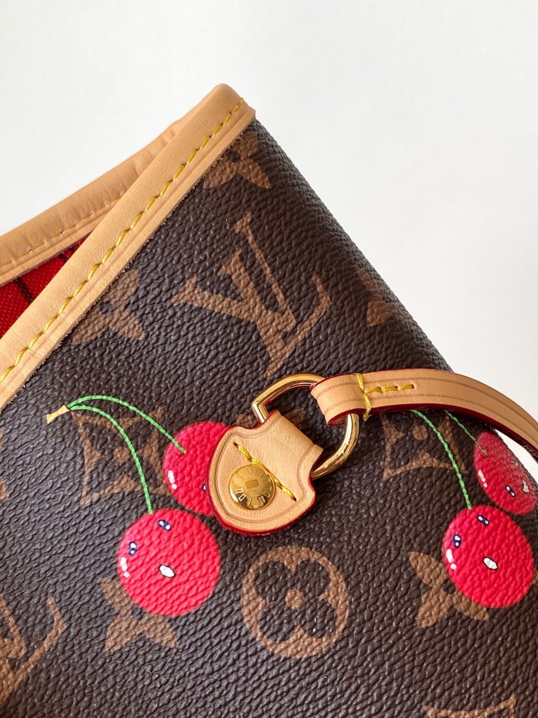 Louis Vuitton Neverfull MM Monogram Cherry Tote Bag - Image 7