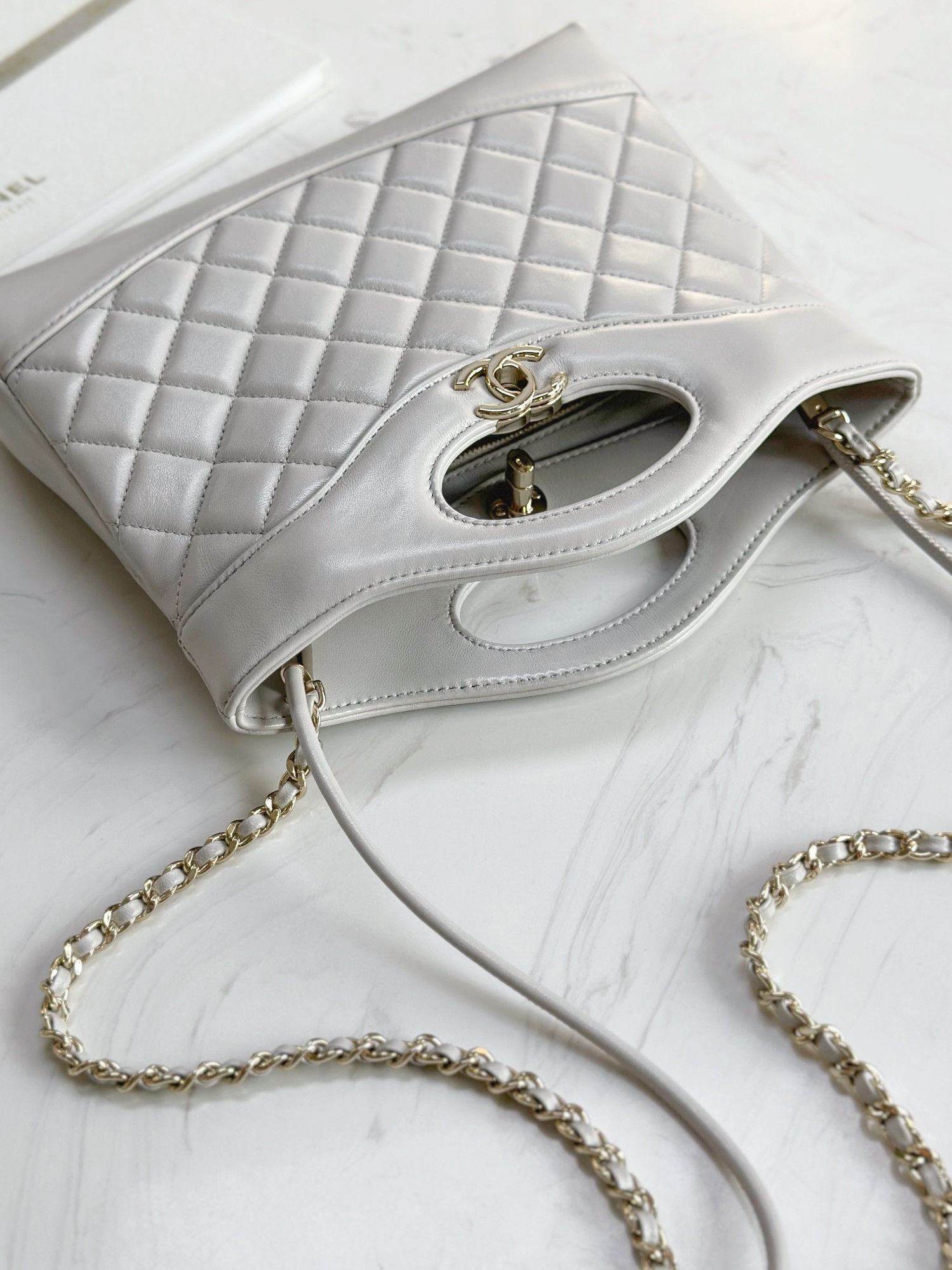 Chanel 31 Mini Bag in Lambskin - Image 7