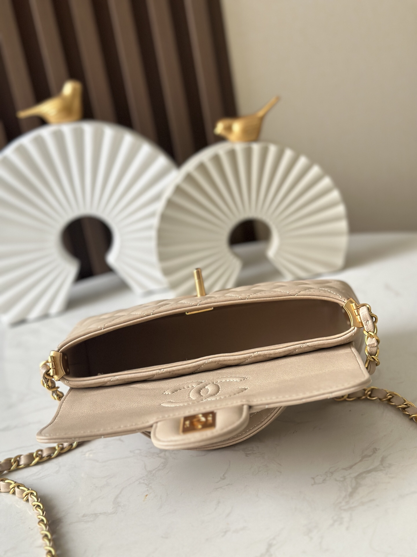 Kelly-Style Handbag with Black and Gold Finish - Image 7