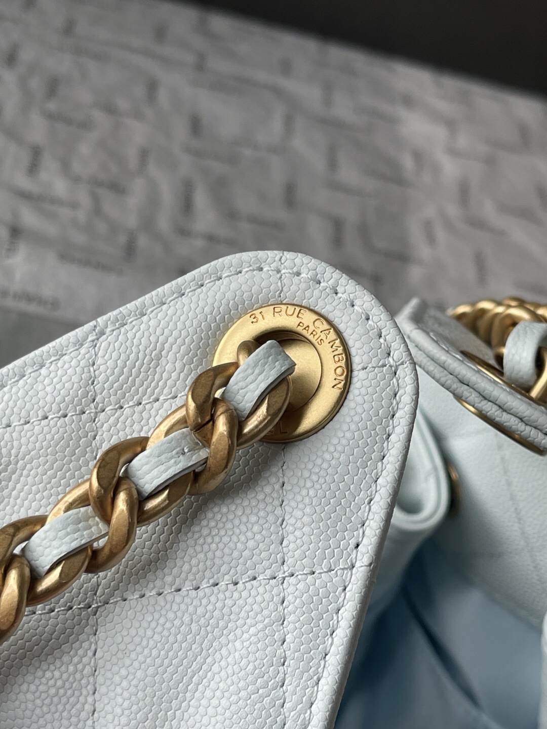Chanel 25C Small Caviar Leather Hobo Shoulder Bag - Image 7